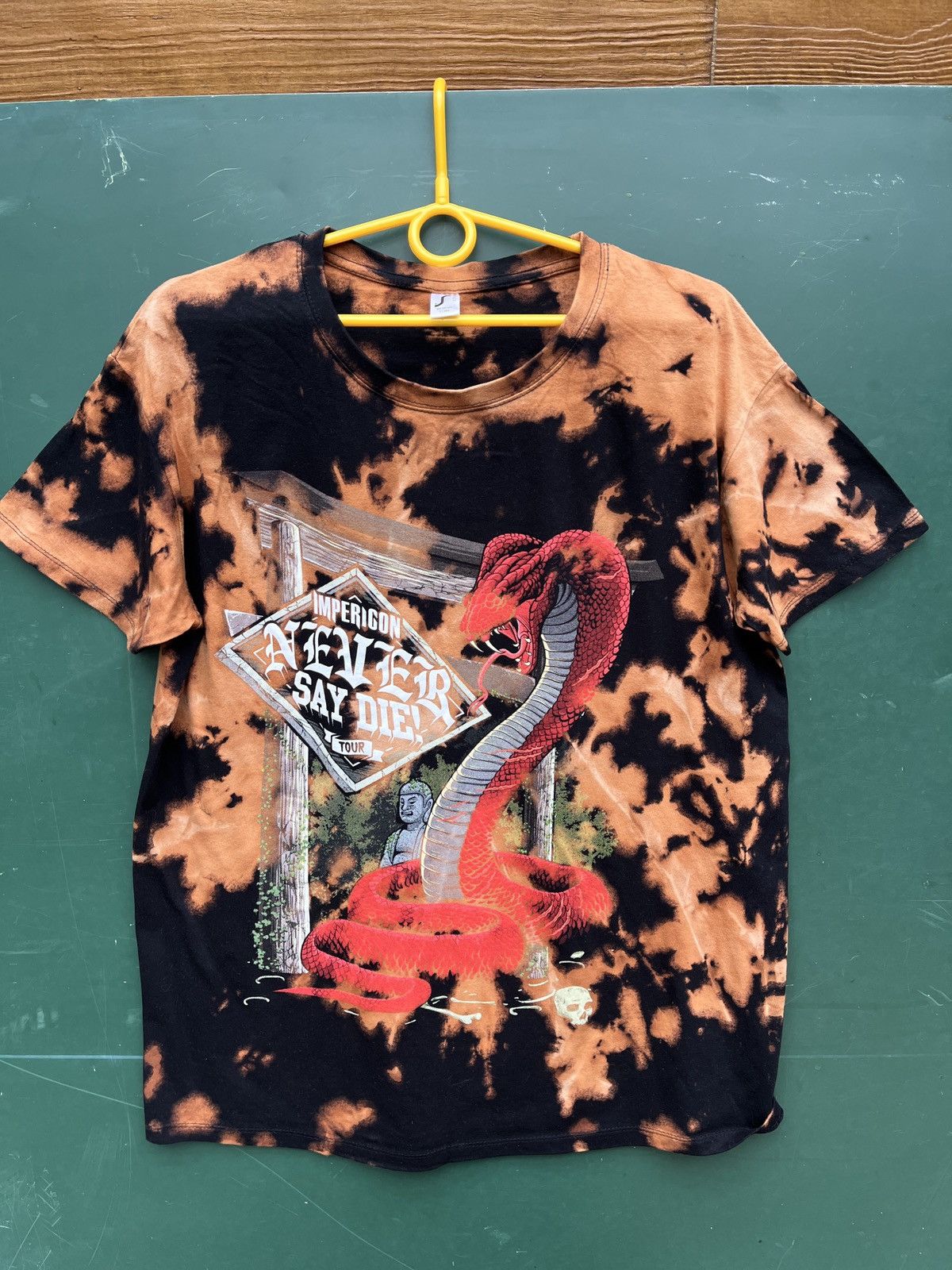Band Tees Tie Dye Never Say Die Heavy Metal Festival Impericon Crystal Size US L / EU 52-54 / 3 - 1 Thumbnail
