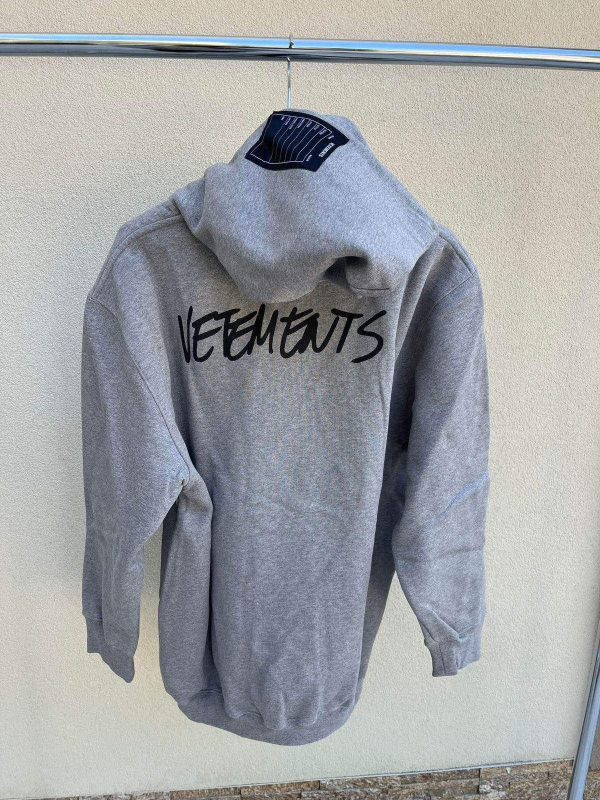 Vetements Written Logo Hoodie in Grey Size US XL / EU 56 / 4 - 20 Thumbnail