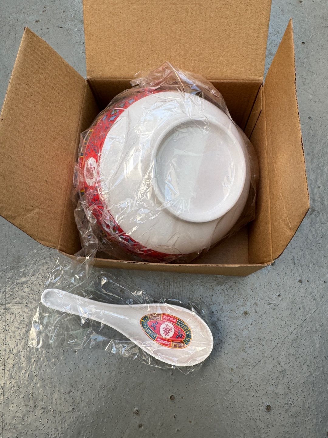 Supreme Supreme Longevity Soup Set Bowl and Spoon Ramen Dish Size ONE SIZE - 5 Thumbnail