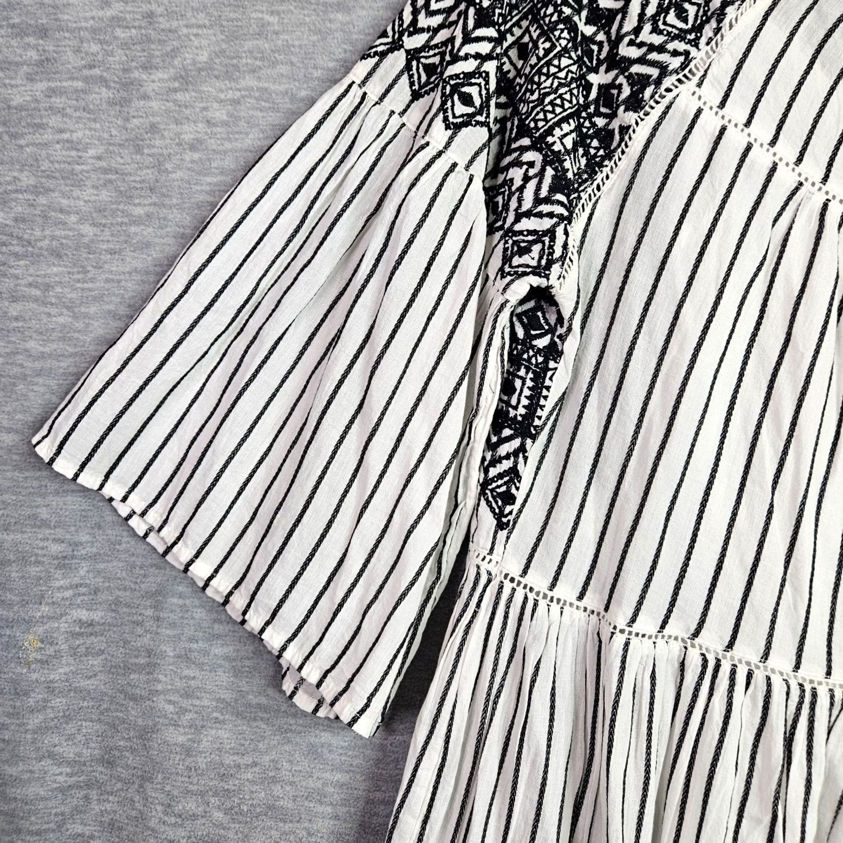 Free People Free People Lola Black White Stripes Boho Dress Sz S Embroidered Bell Sleeve NEW Size S / US 4 / IT 40 - 6 Thumbnail