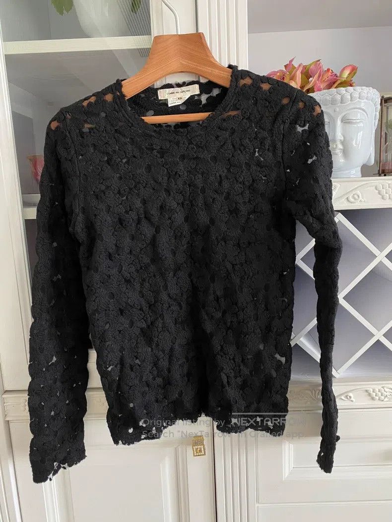 Comme des Garcons Comme Des Garcons Openwork Flower Top Size XS / US 0-2 / IT 36-38 - 1 Thumbnail