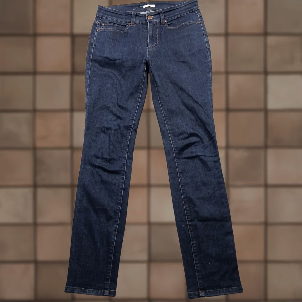 Eileen Fisher VINTAGE? No. Eileen Fisher Jeans Blue Dark Wash 6 Organic Cotton Stretch Skinny Leg Denim 5-Pocket Womens EUC Size 28" / US 6 / IT 42 - 1 Thumbnail