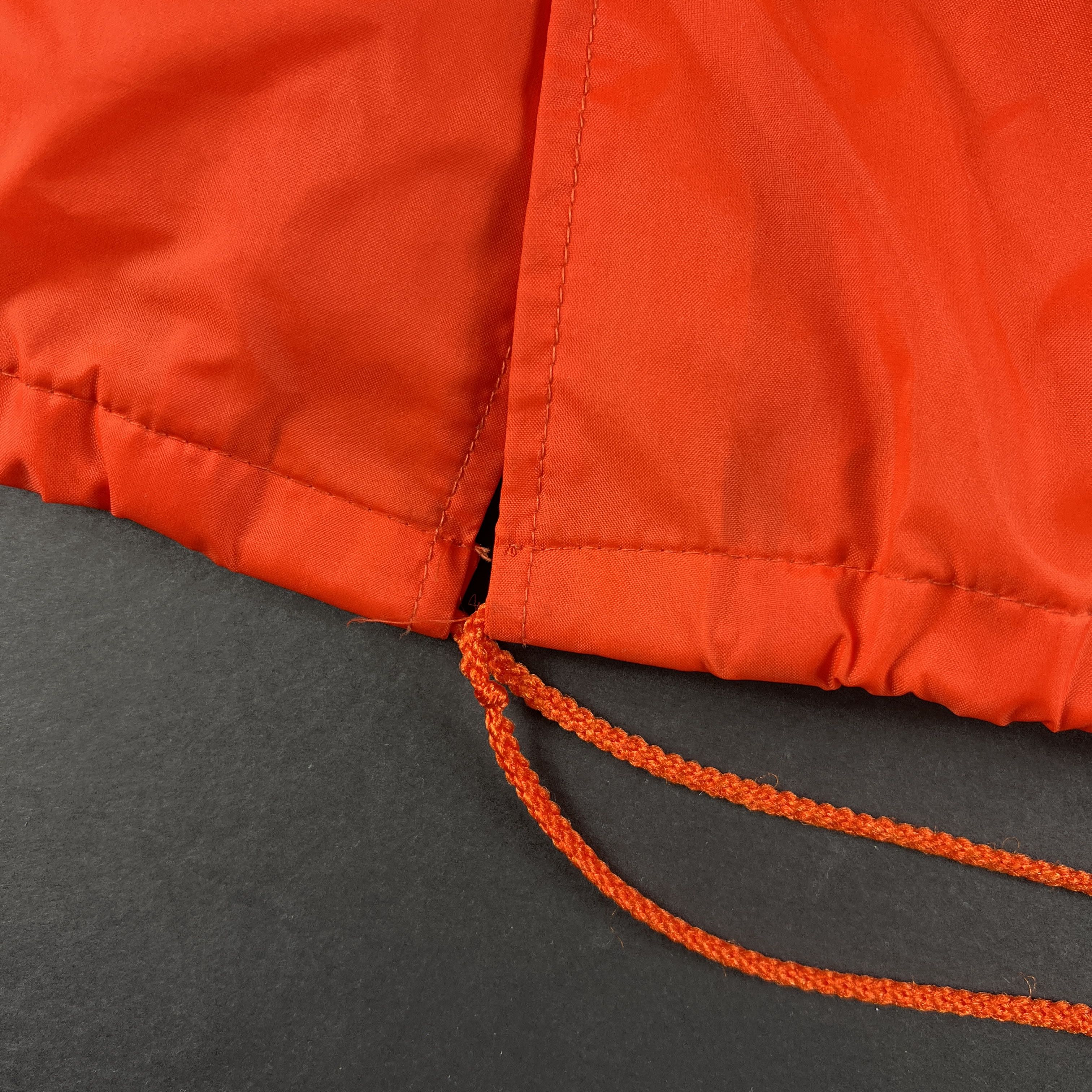 VTG Tennessee Volunteers Jacket Snap Button Windbreaker