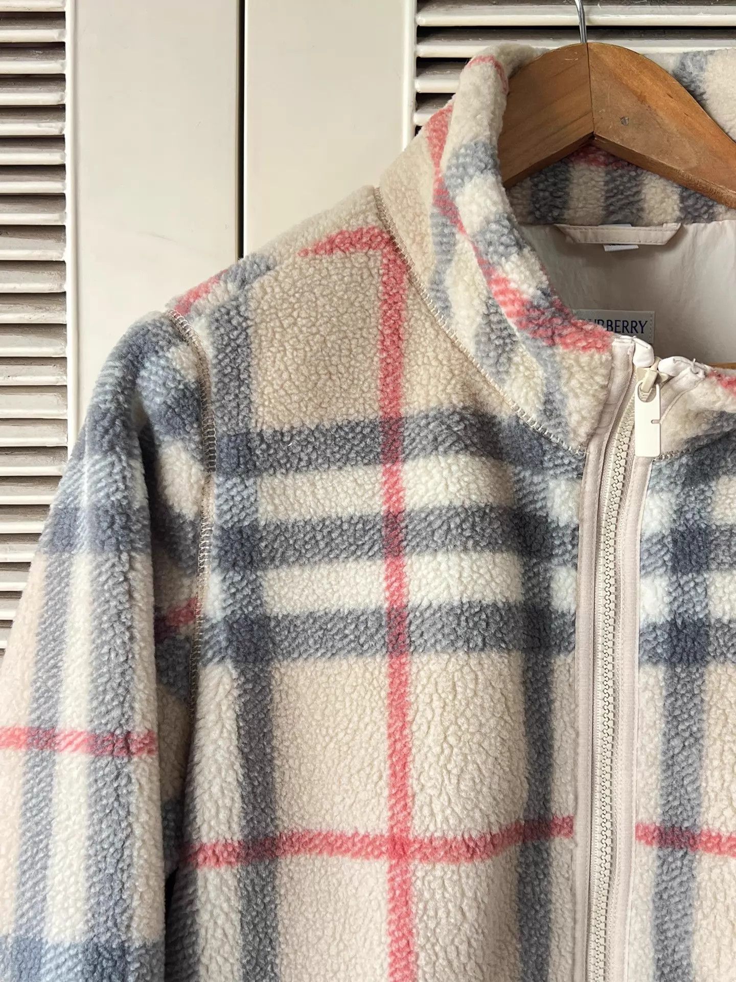 Burberry BURBERRY Kids Check Fleece Jacket 14Y 164cm Size XS / US 0-2 / IT 36-38 - 4 Thumbnail