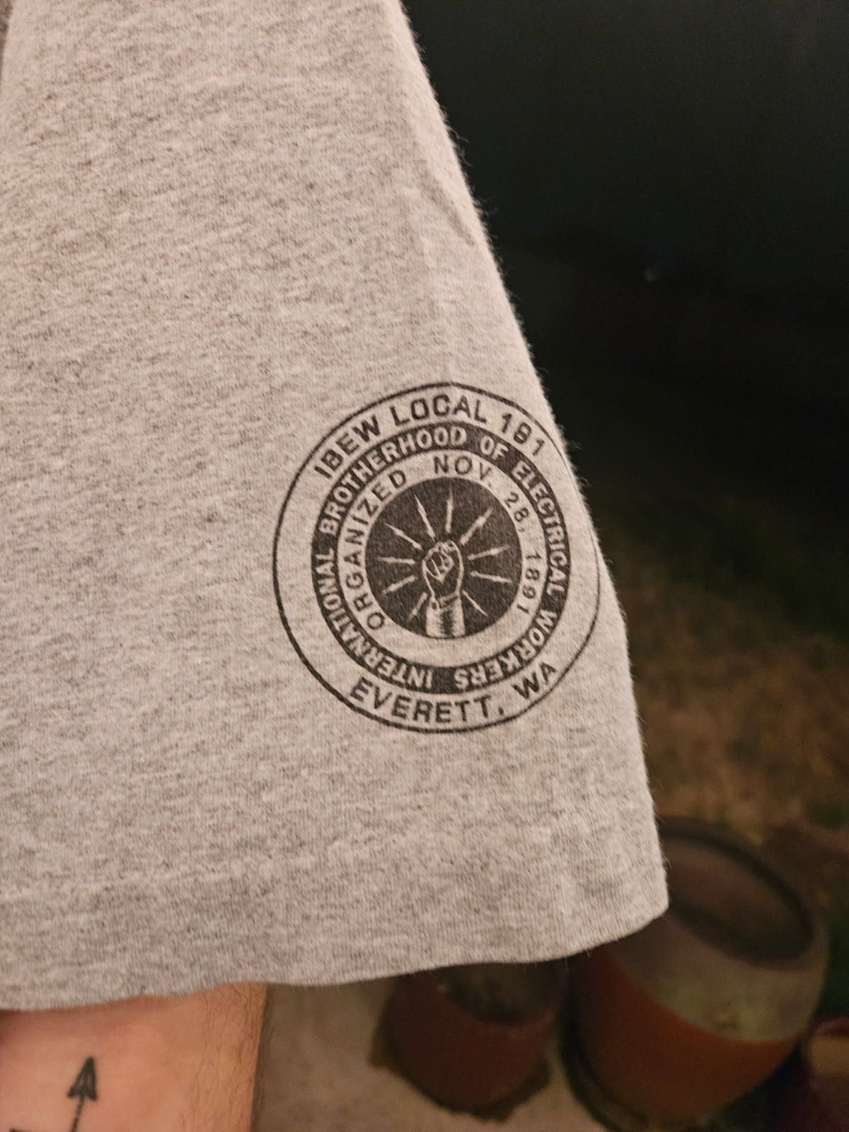 Other Electrical Union Vintage Graphic Pocket Bayside Tee Size US XXL / EU 58 / 5 - 5 Thumbnail