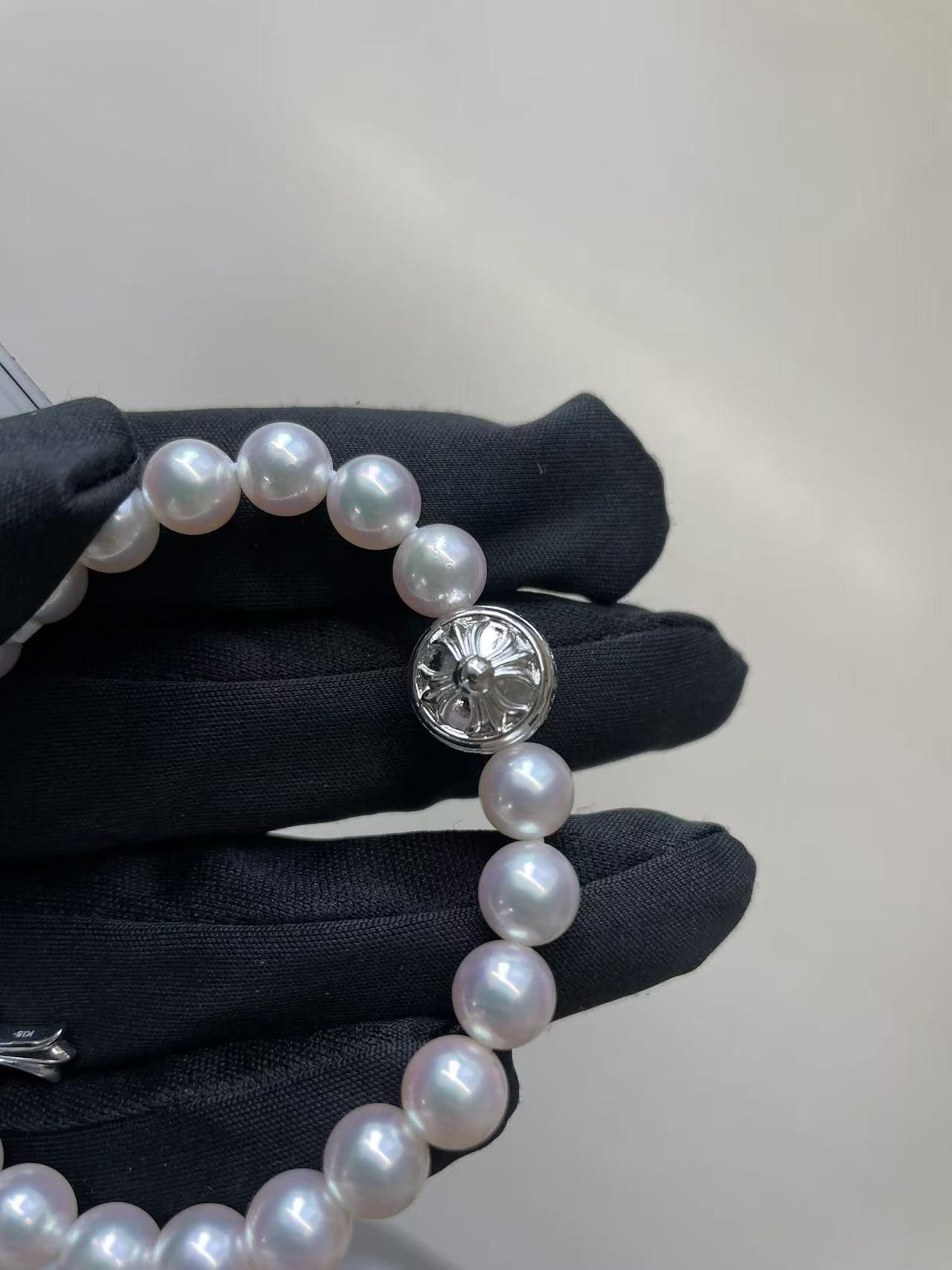 Chrome Hearts Chrome Hearts Mikimoto White Pearl Bracelet Size ONE SIZE - 5 Thumbnail