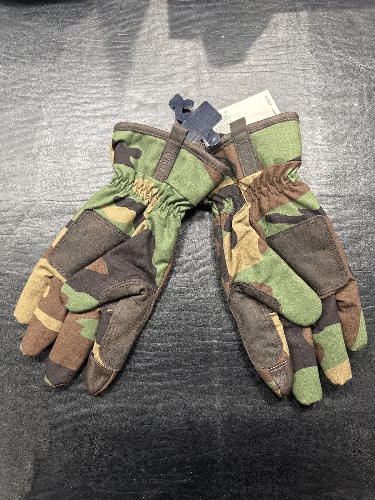 Polo Ralph Lauren POLO RALPH LAUREN CAMO GLOVES SZ LARGE Size ONE SIZE - 2 Thumbnail