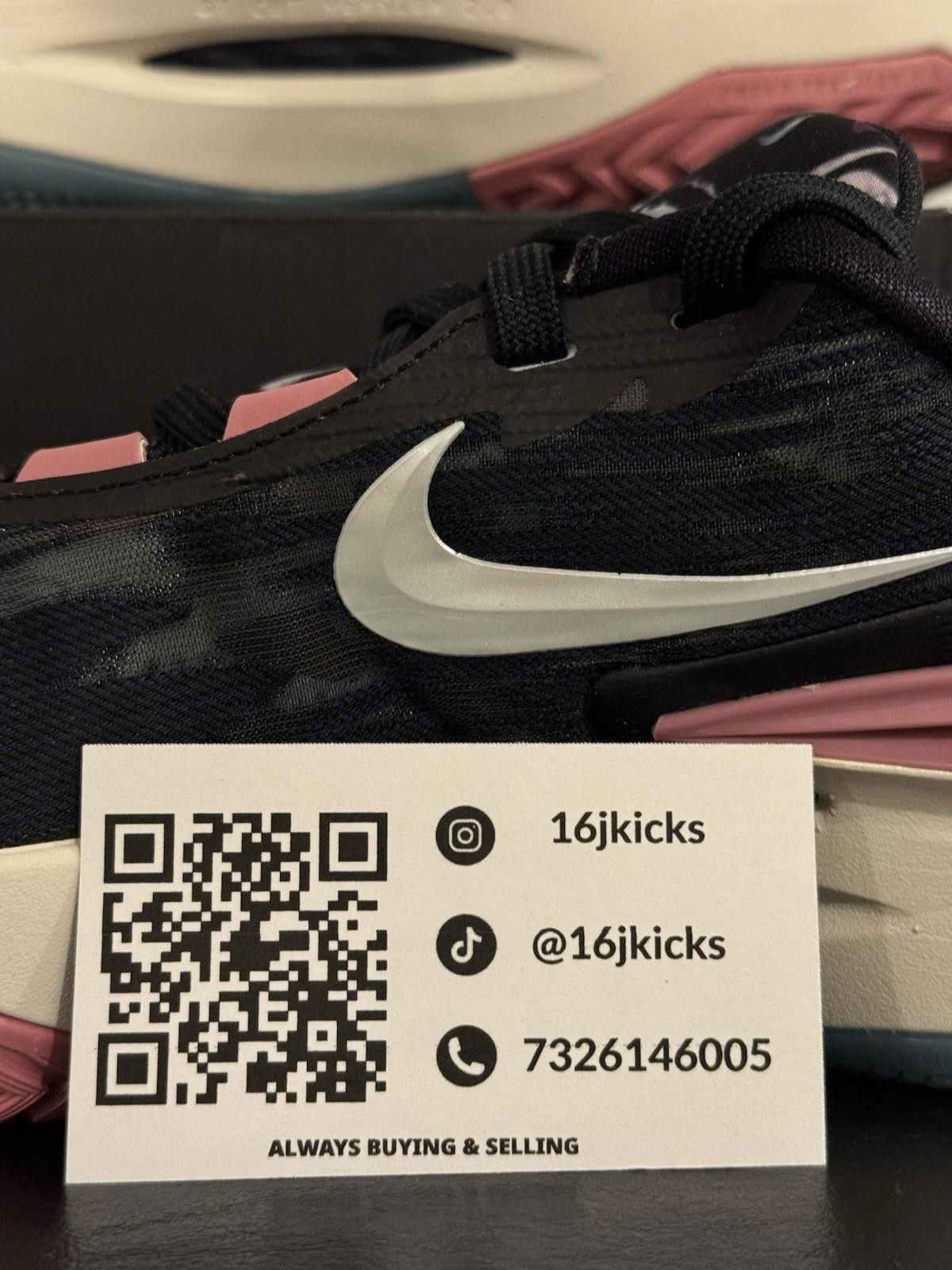 Nike Size 10.5 - Nike Air Zoom GT Cut 2 Black Desert Berry Size US 10.5 / EU 43-44 - 2 Thumbnail