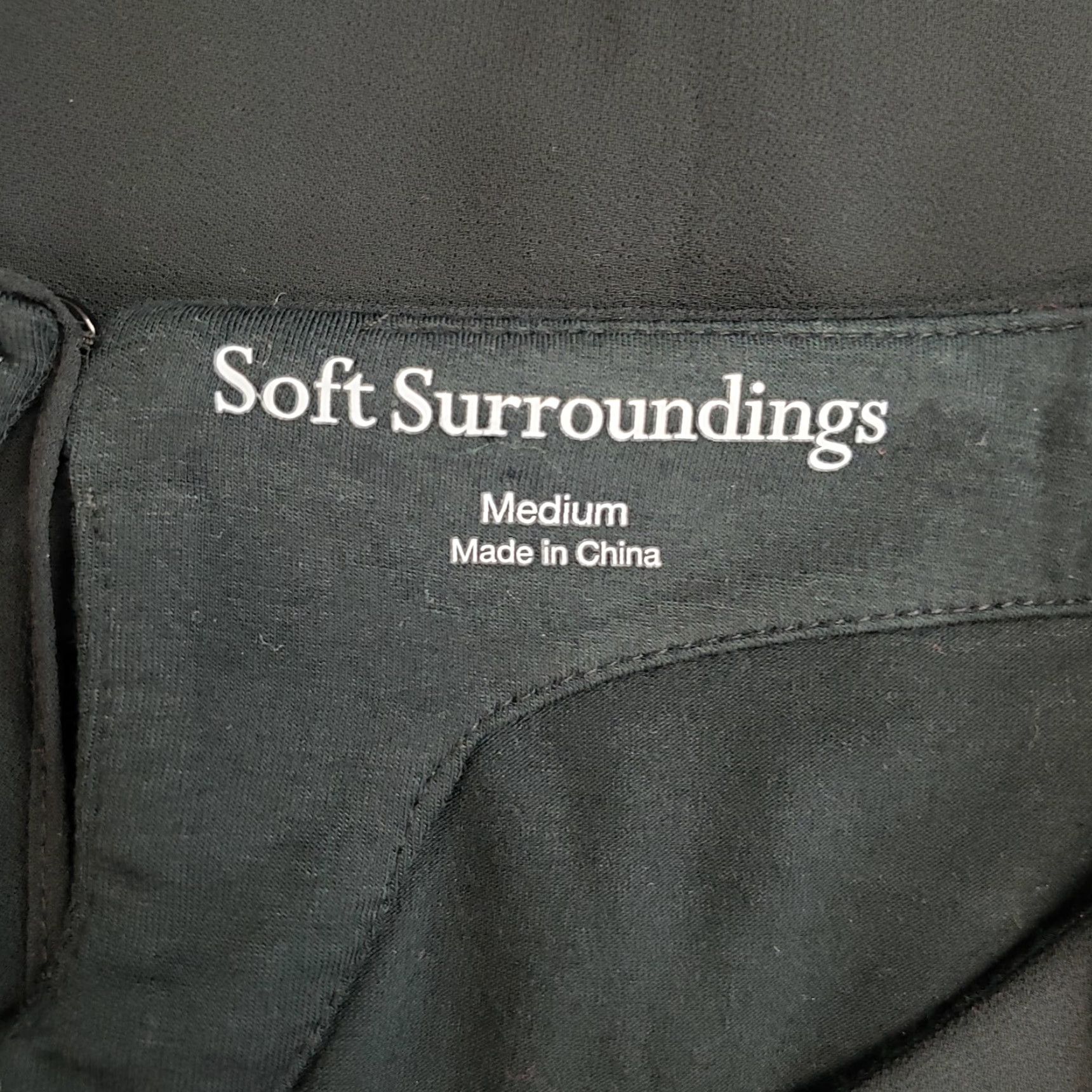 Soft Surroundings Soft Surroundings Blouse Womens Belvedere Sz Medium Black Long Sleeve Layered Viscose Blend Shirt Womens M Black Belvedere blouse Size M / US 6-8 / IT 42-44 - 5 Thumbnail