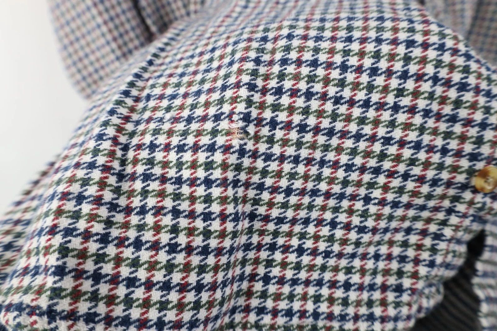 Vintage Vintage 90s Streetwear Houndstooth Flannel Button Down Shirt Size US M / EU 48-50 / 2 - 6 Thumbnail