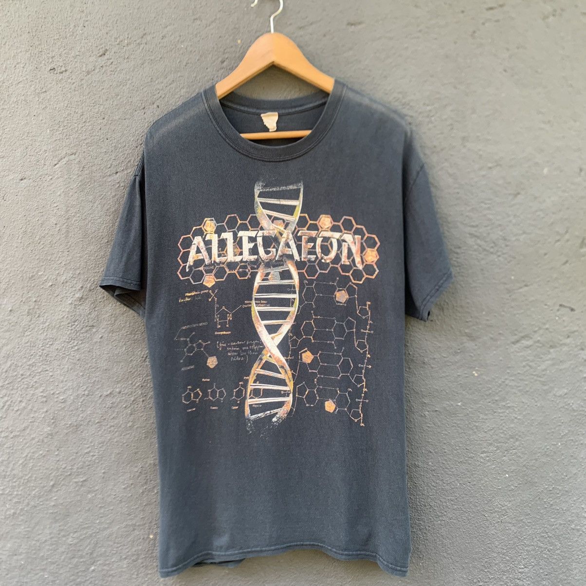 Band Tees Thrashed Faded Allegaeon Metal Band Tee Size US L / EU 52-54 / 3 - 1 Thumbnail