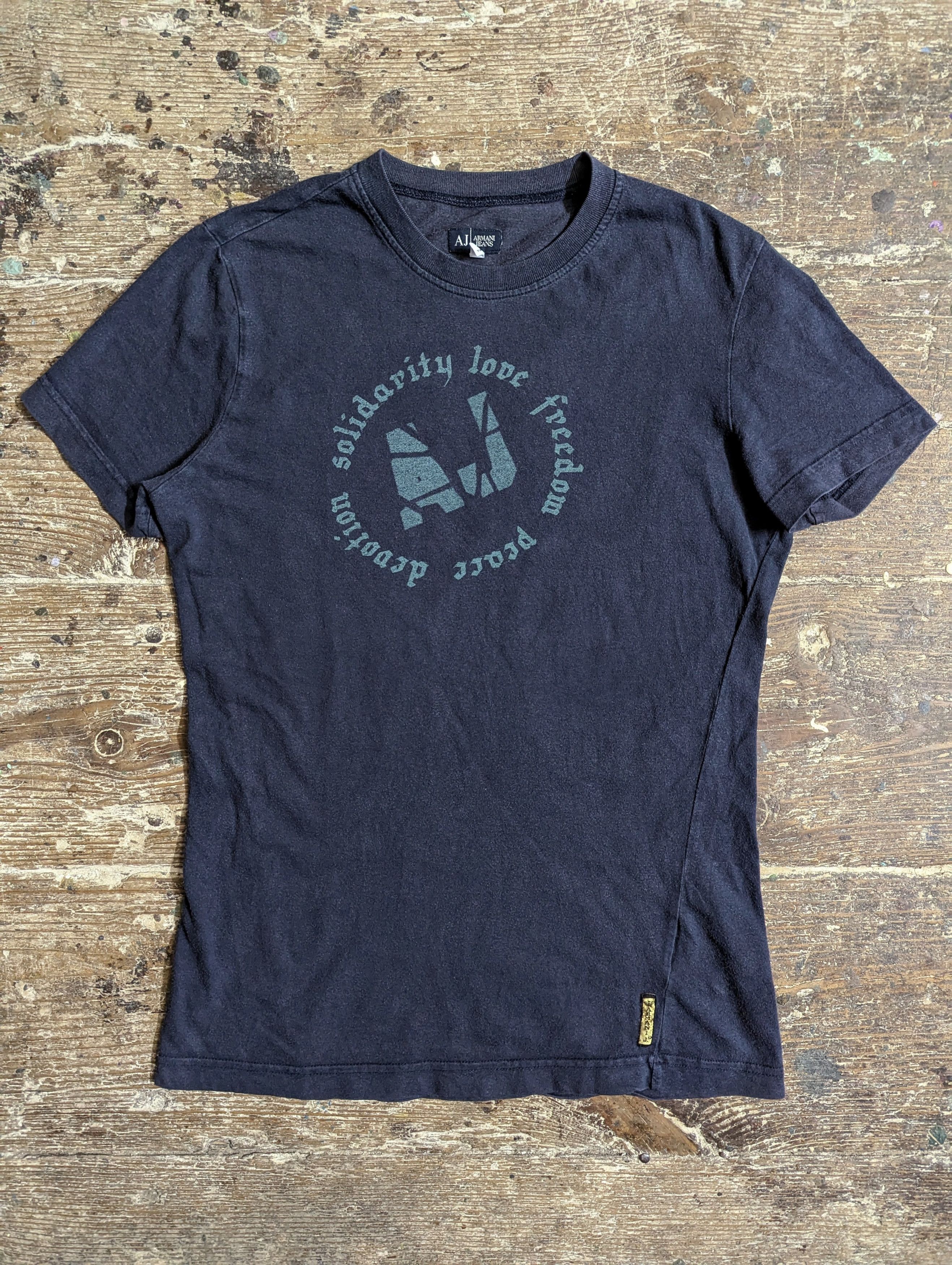 Armani 00s Armani Jeans "Solidarity Love Freedom..." T Shirt Top Size M / US 6-8 / IT 42-44 - 2 Thumbnail