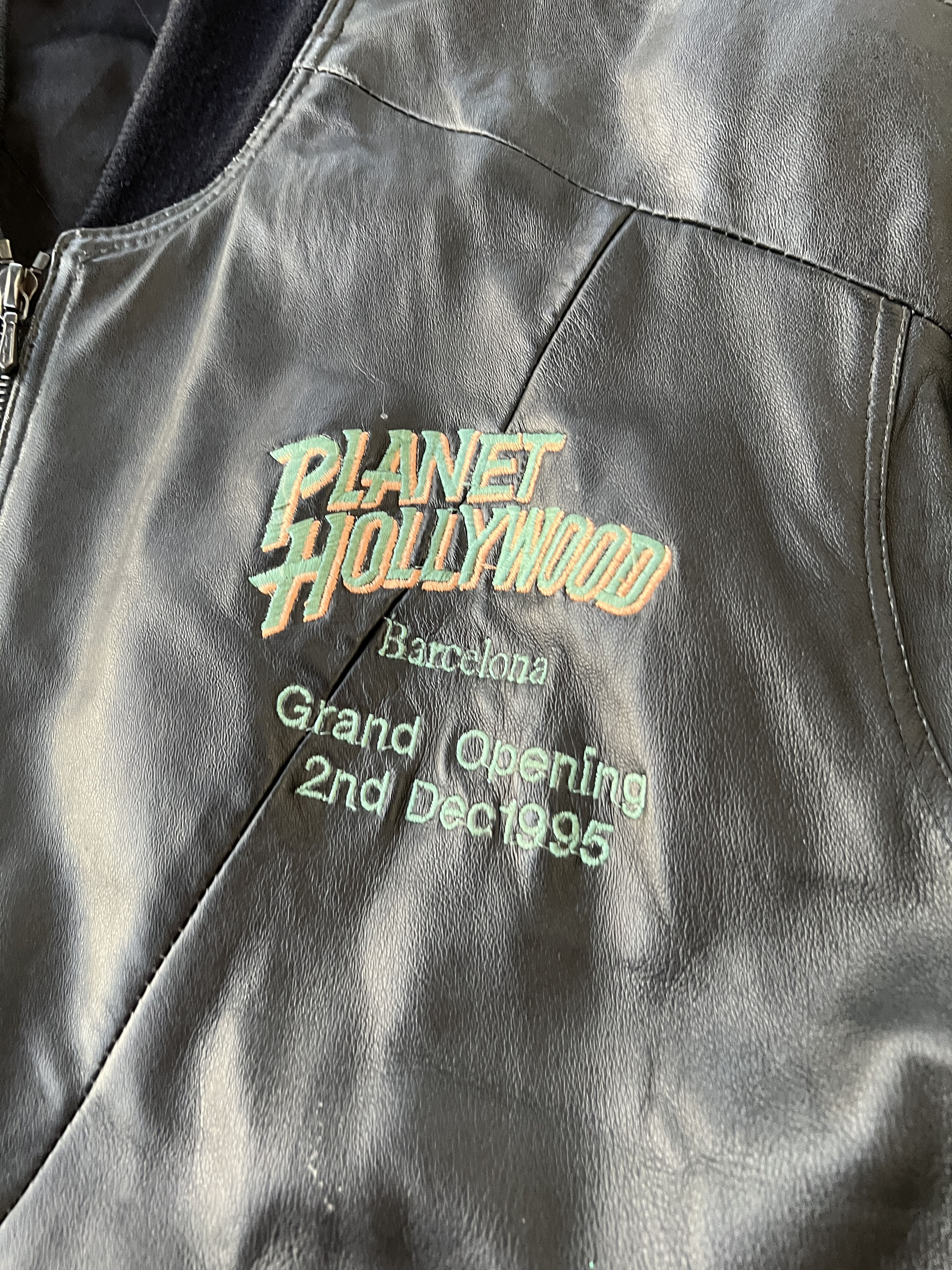 Planet Hollywood Planet Hollywood Barcelona Grand Opening 2nd Dec.1995 Jacket Size US XL / EU 56 / 4 - 4 Thumbnail