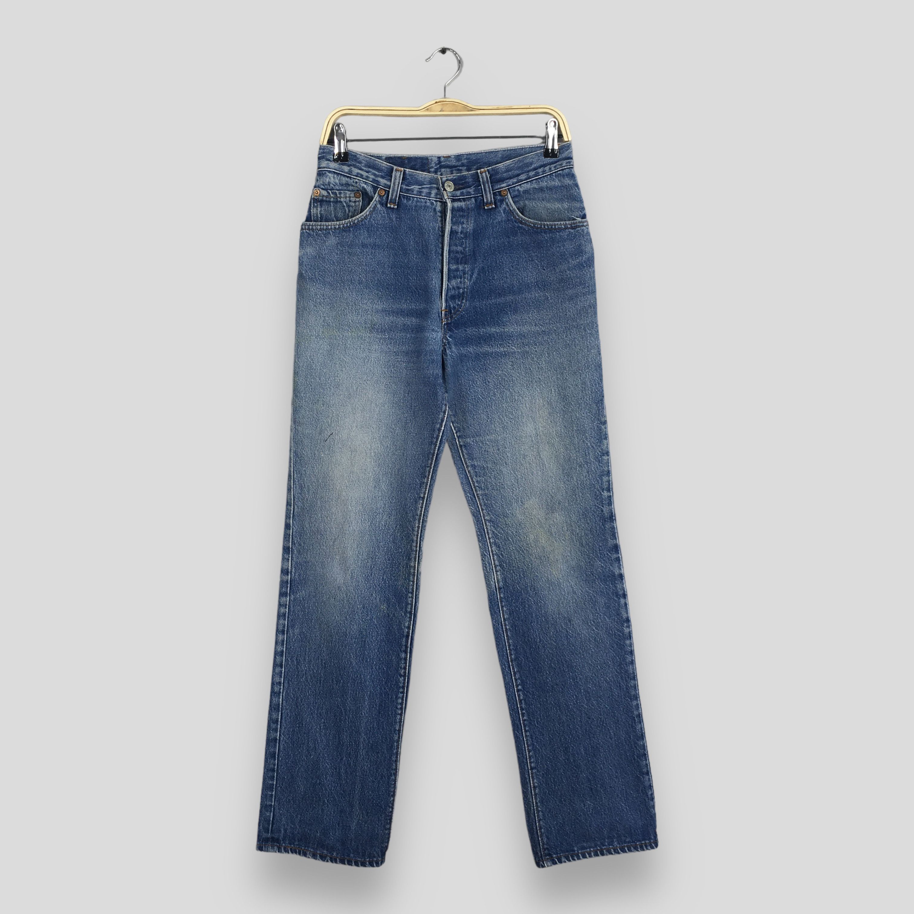 image of Size 28X31 Vintage 80's Levi's 501 Faded Blue Jeans, Men's