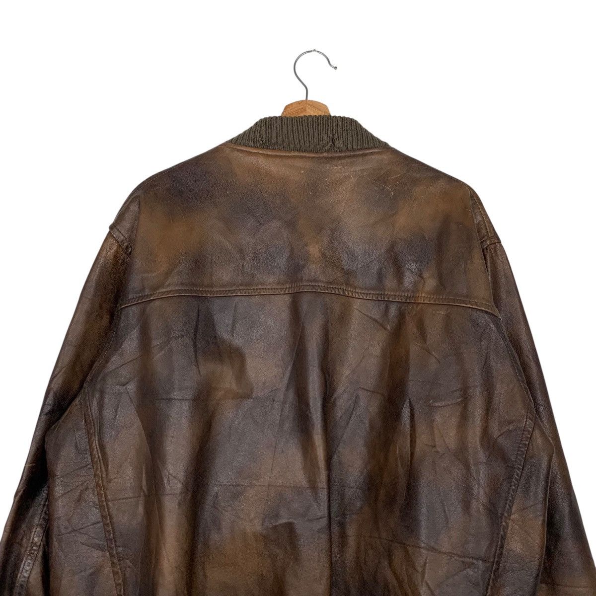 Japanese Brand Vintage HANTS Patina Leather Bomber Jacket #2431-C109 Size US L / EU 52-54 / 3 - 8 Thumbnail