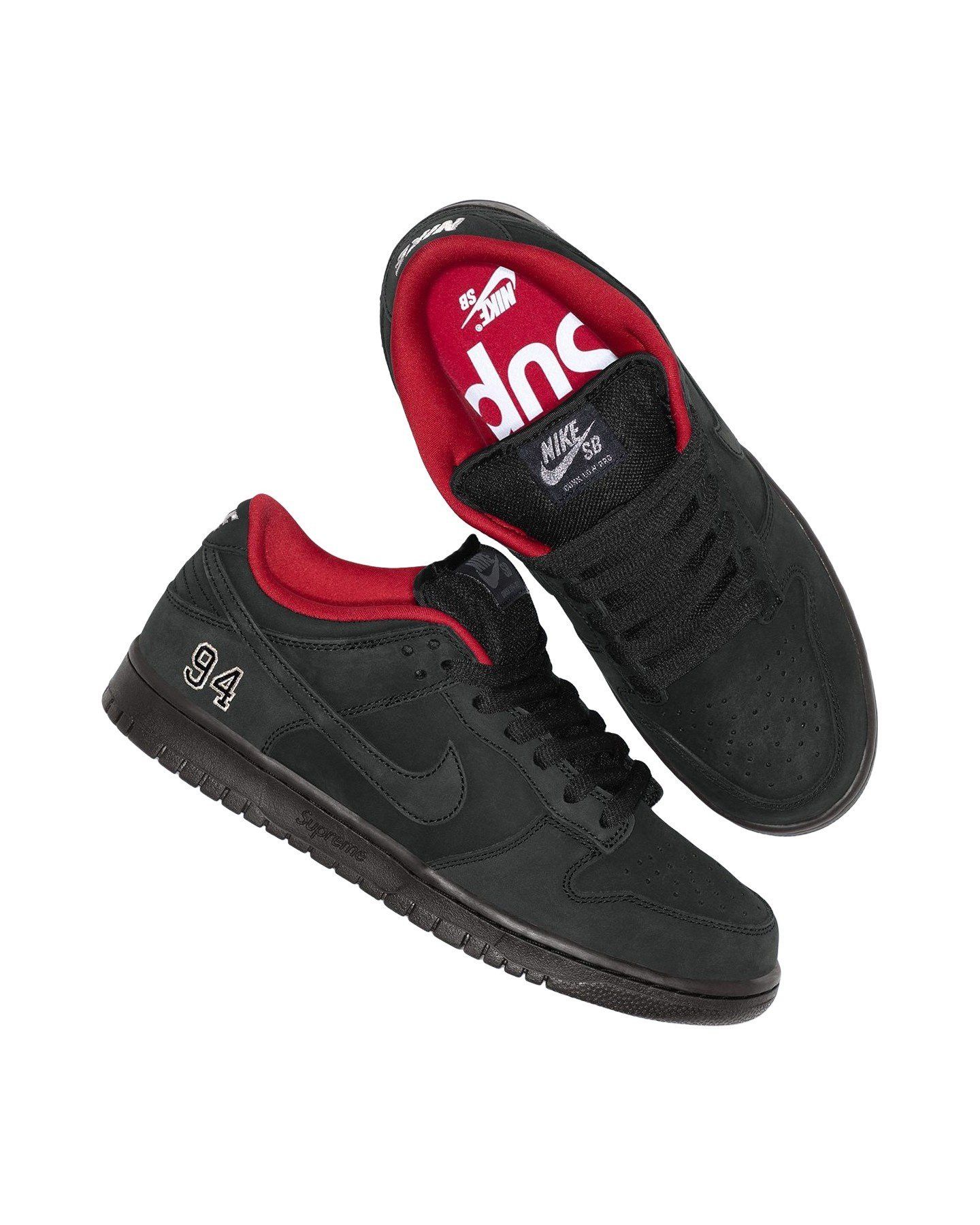 Nike × Supreme Nike Supreme Dunk SB in Black Size US 13 / EU 46 - 1 Thumbnail