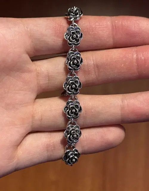 Japanese Brand Y2K Rose Bracelet Size ONE SIZE - 5 Thumbnail
