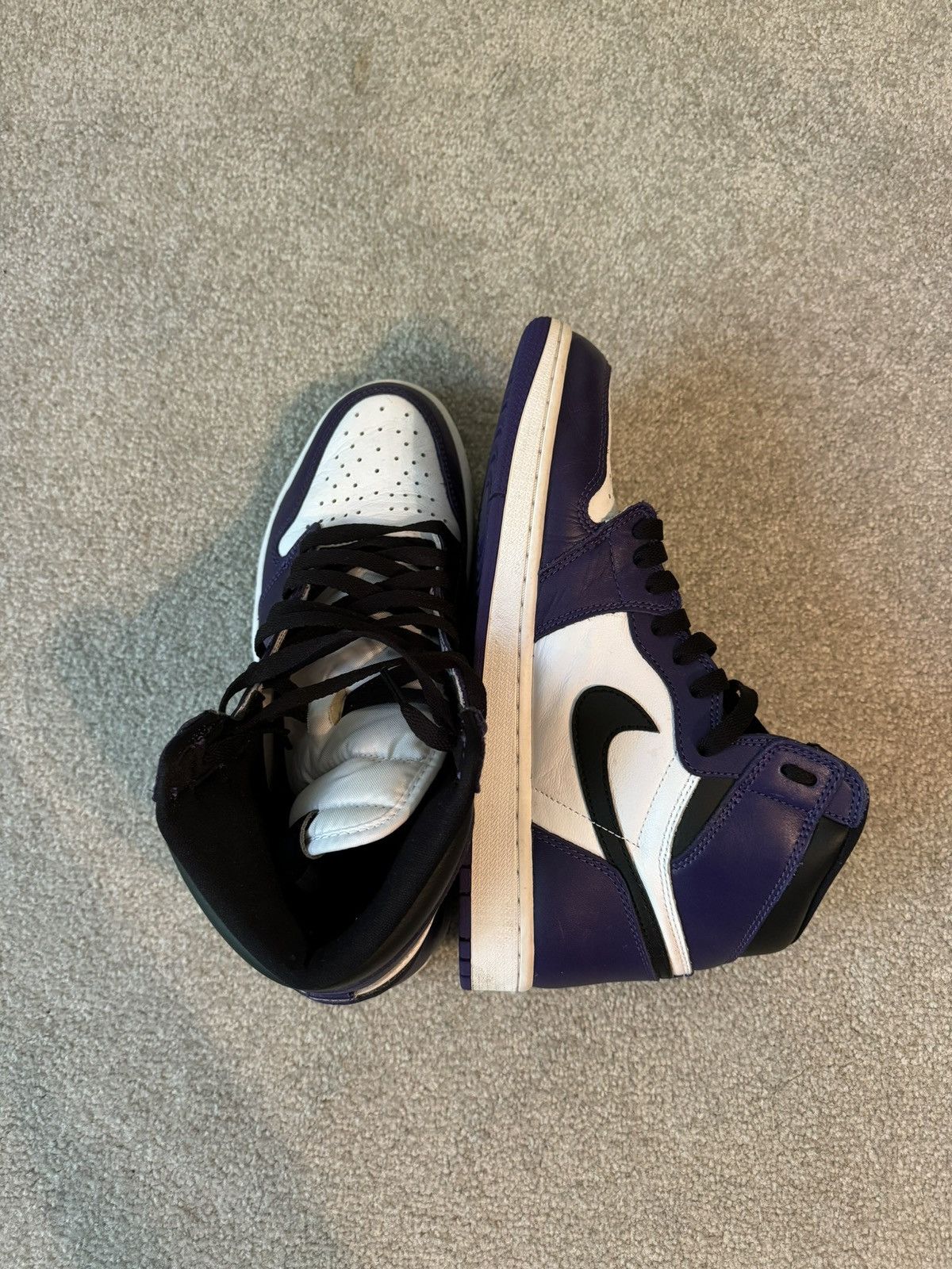 Jordan Brand AJ1 Court Purple Size US 9.5 / EU 42-43 - 1 Thumbnail