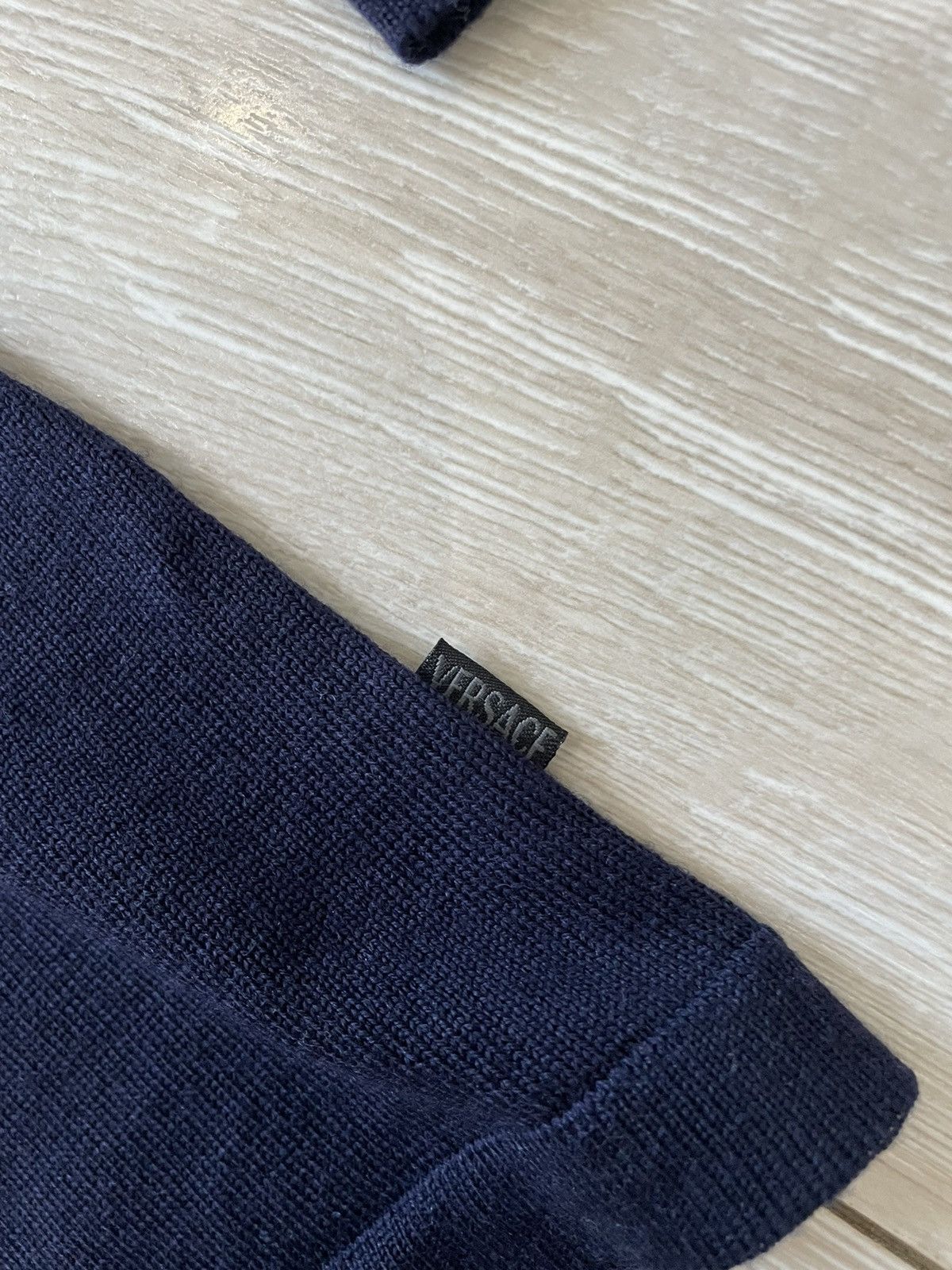 Versace × Versace Jeans Couture × Vintage Versace Jeans Couture vintage sweater Lana Merino Wool Size L / US 10 / IT 46 - 3 Thumbnail