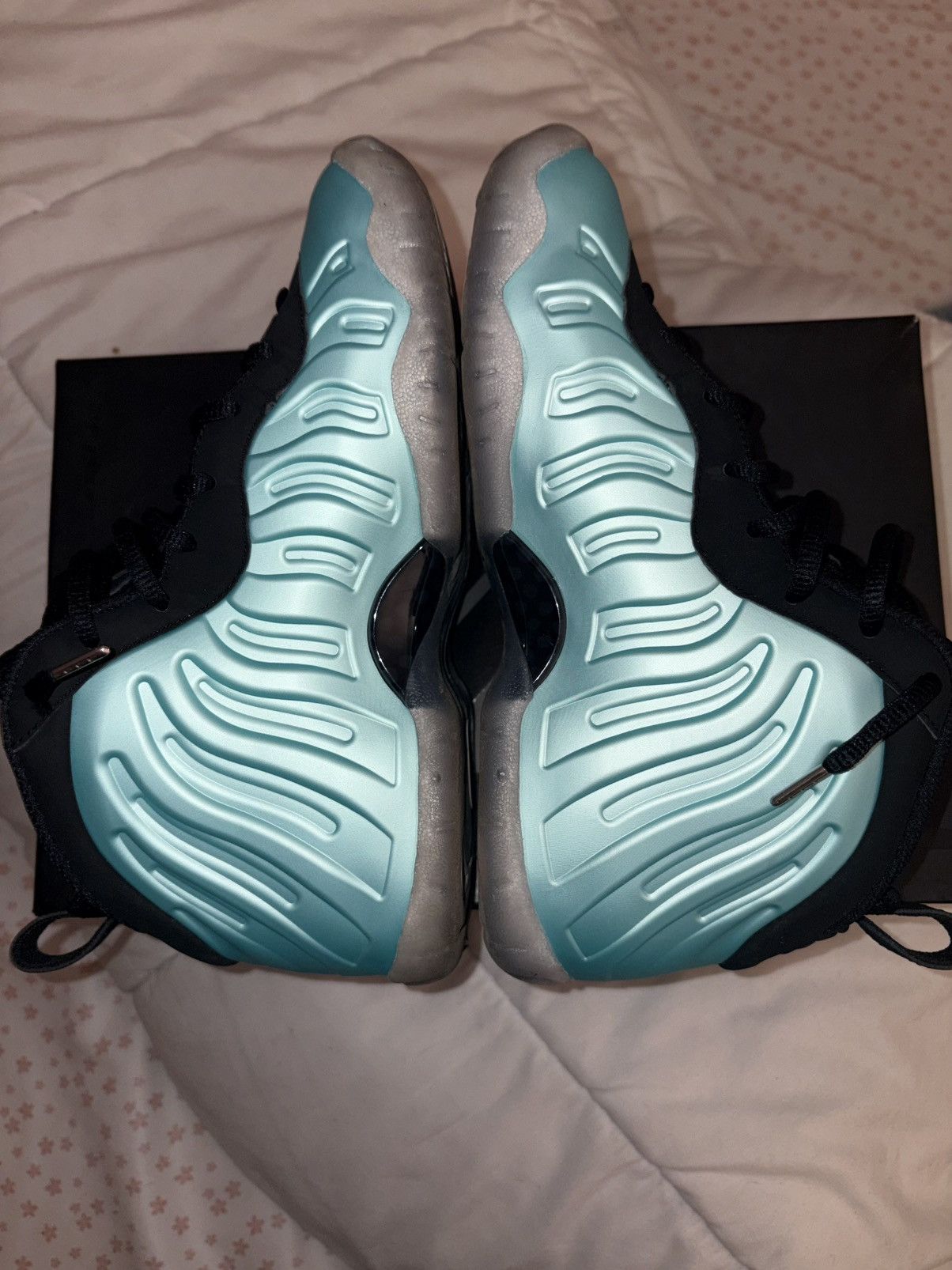 Nike Nike Air Foamposite Pro Island Green Metallic 2017 Size US 5 / EU 37 - 6 Thumbnail