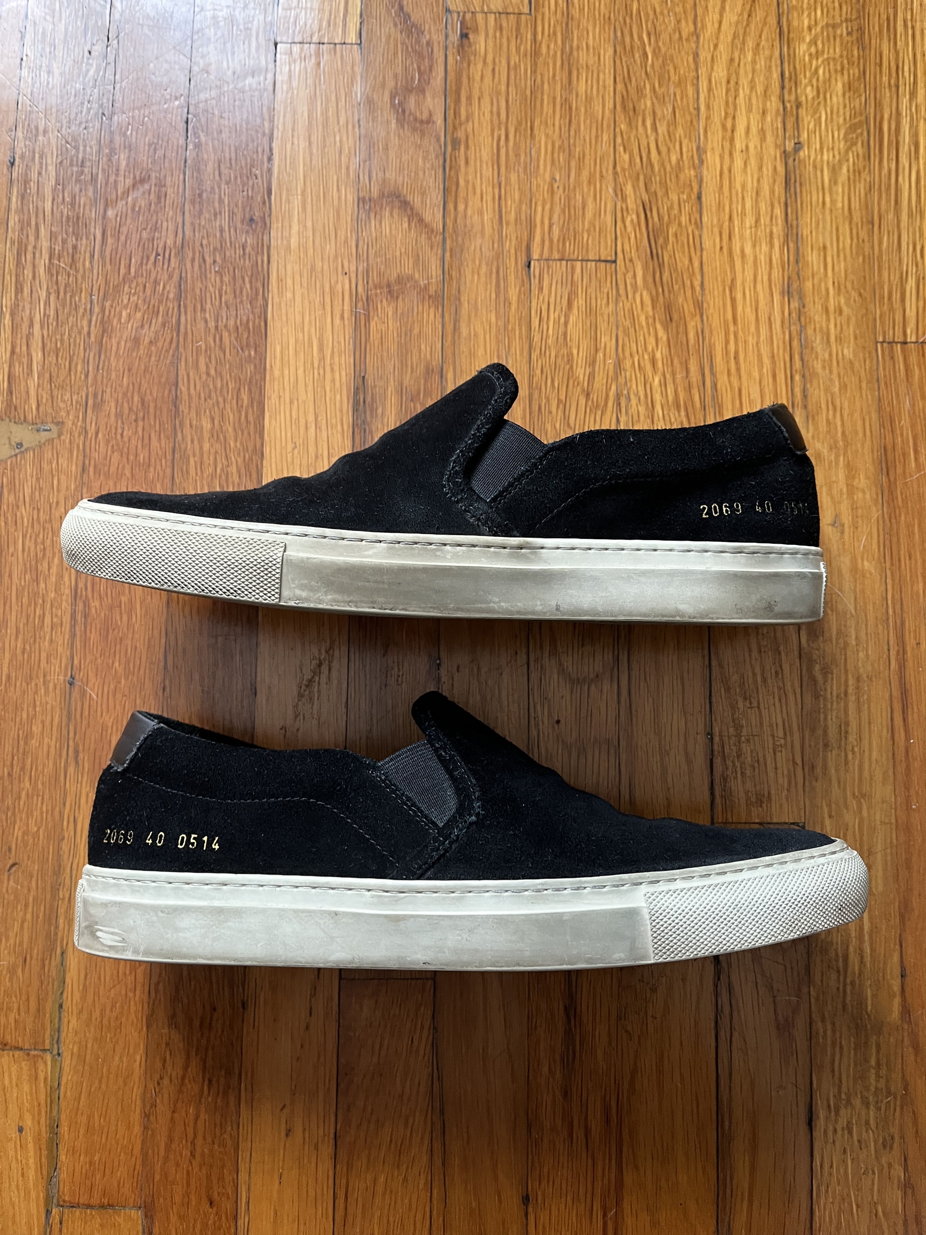 Common Projects Common Projects Slip On Suede Black Size US 7 / EU 40 - 2 Thumbnail