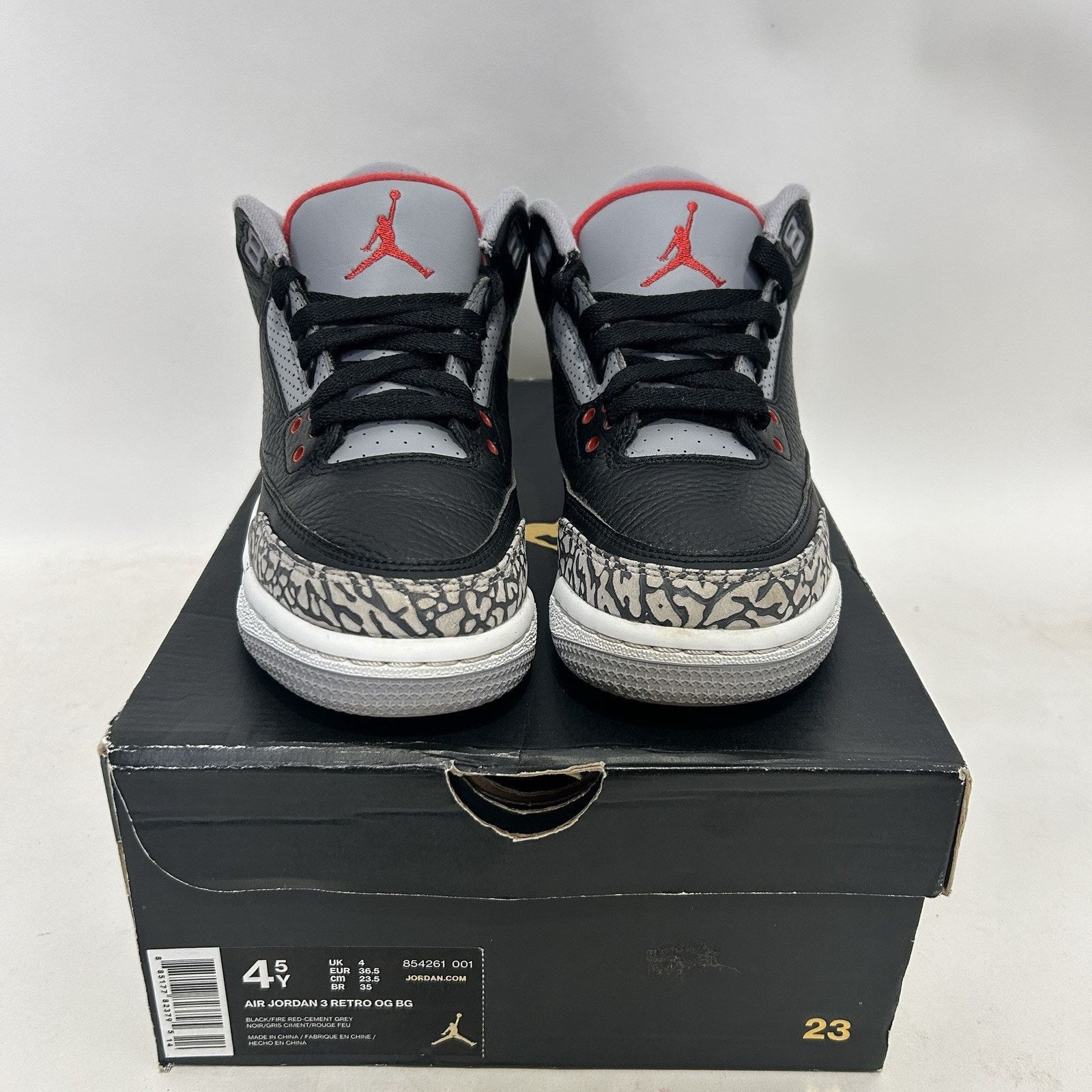 Nike Nike Air Jordan Retro 3 BG “Black Cement” 2018 Size US 6 / IT 36 - 2 Thumbnail
