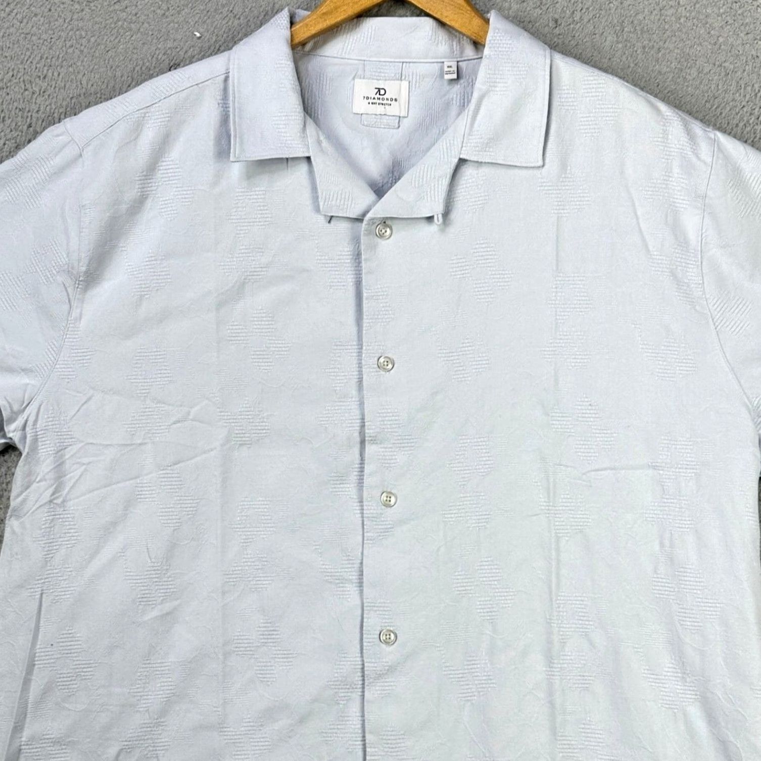 Vintage 7 Diamonds Mens Button Up Shirt 2XL Light Blue Tectured Short Sleeve Stretch NEW Size US XXL / EU 58 / 5 - 2 Thumbnail