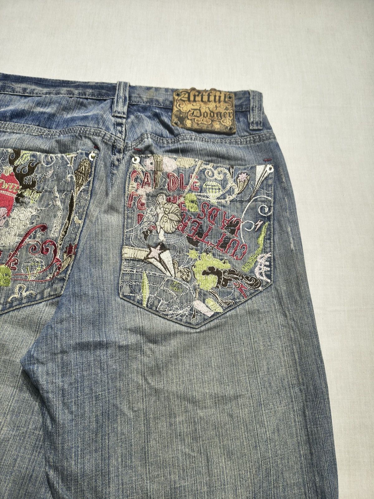 Artful Dodger Insane embroidered artful dodger jeans 🤯(038) Size US 30 / EU 46 - 5 Thumbnail