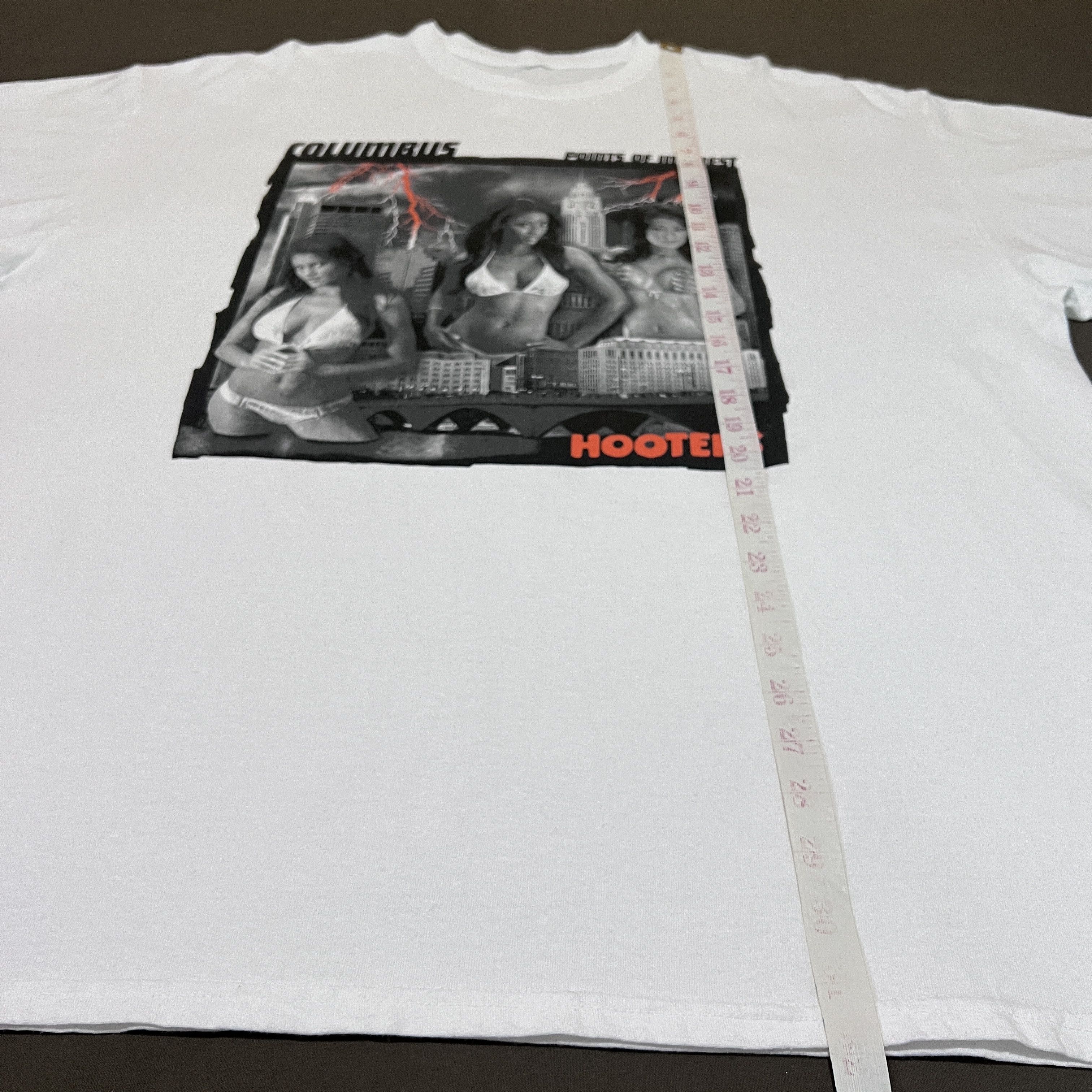 Vintage Vintage Y2K Hooters Girl Columbus Promo Tee 2XL Sexy Size US XXL / EU 58 / 5 - 8 Thumbnail