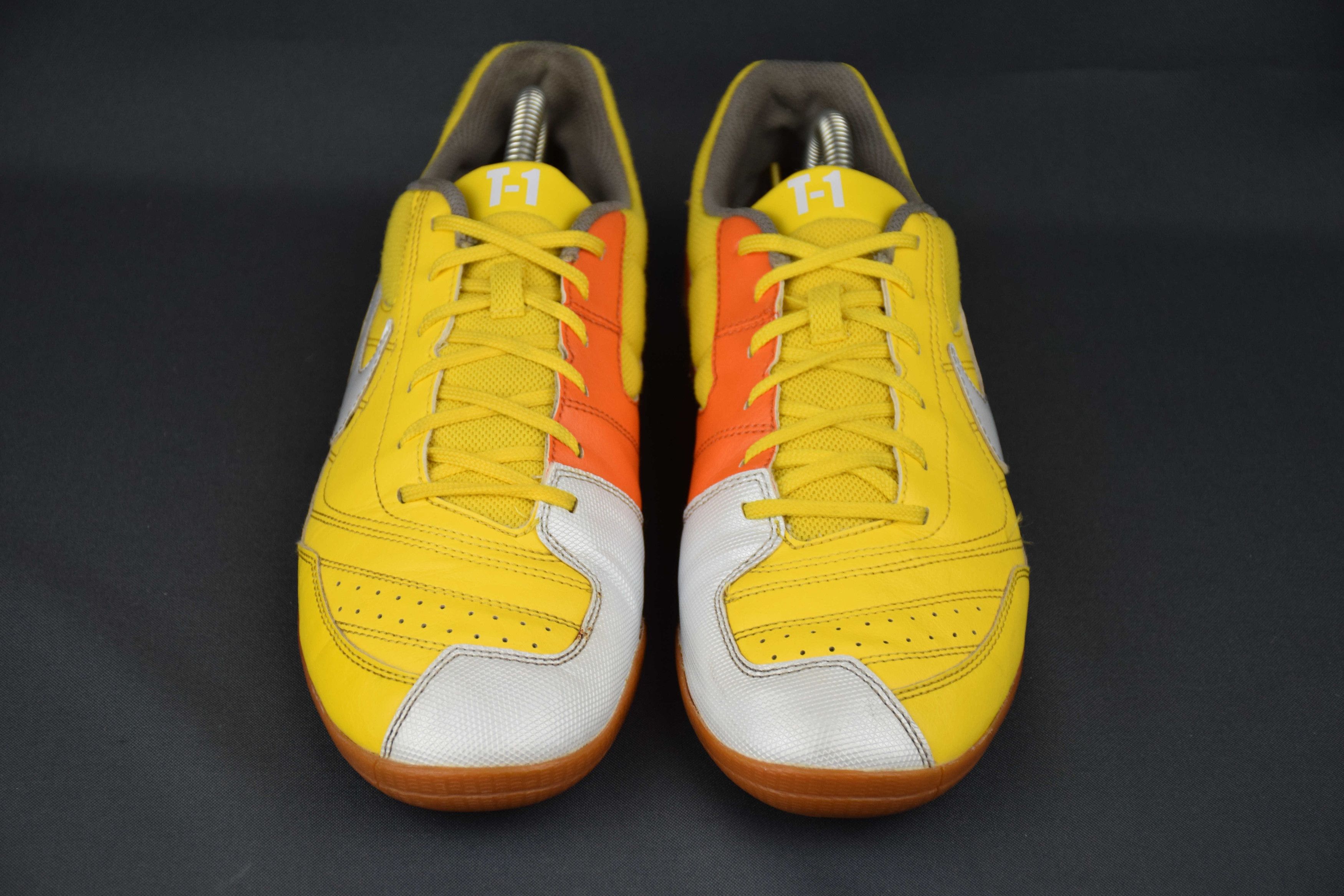 Nike Nike 5 T-1 Fs Indoor Soccer Sneakers US 9.5 UK 8.5 EU 43 Size US 9.5 / EU 42-43 - 4 Thumbnail
