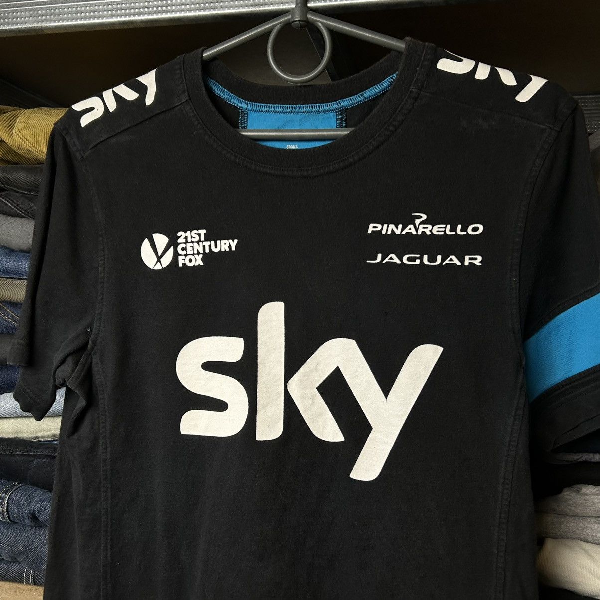 Rapha Designer Rapha x Sky Big Logo Cycling sport tee size S Size US S / EU 44-46 / 1 - 2 Thumbnail