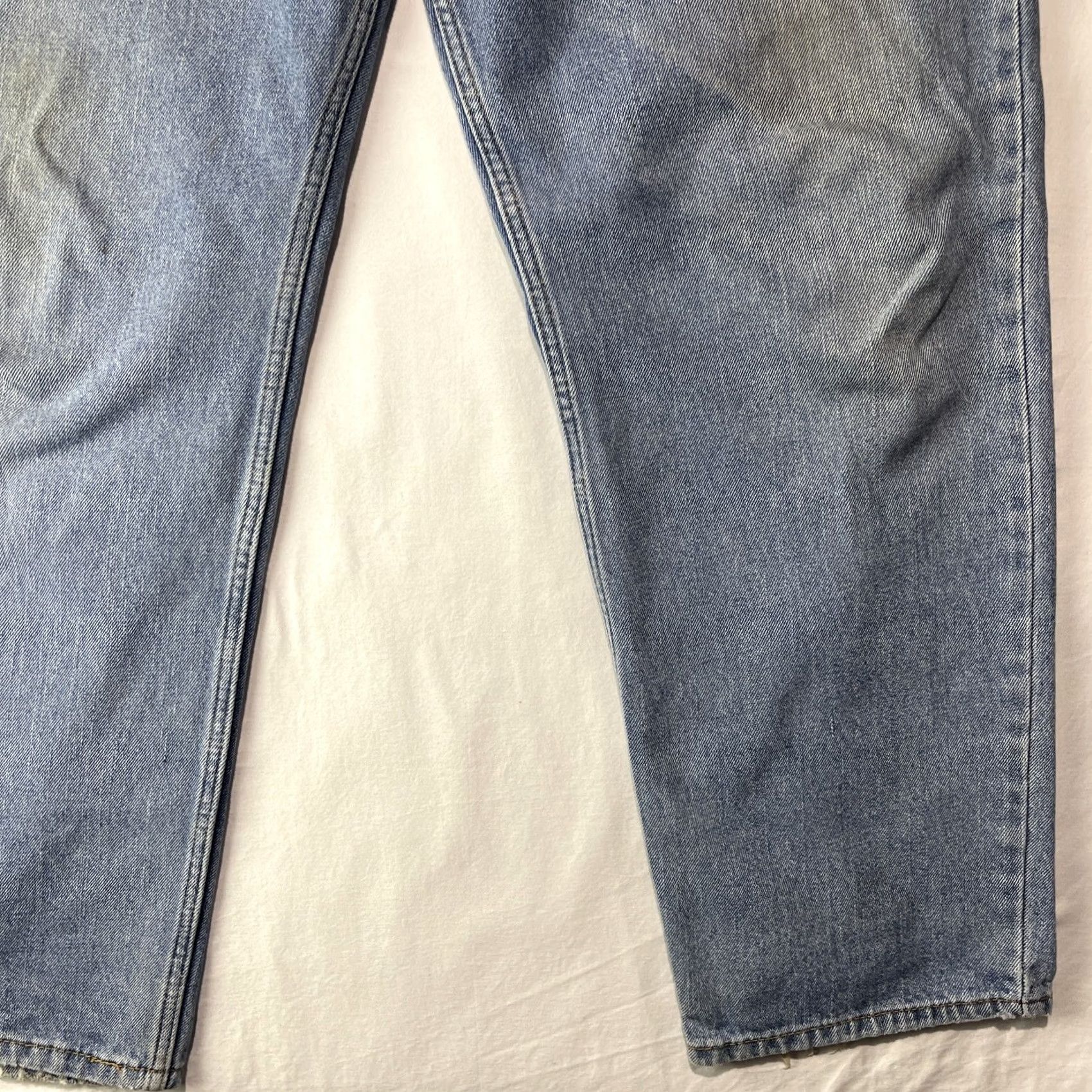 Levi's Levi's 550 Jeans Mens 38x30 Relaxed Fit Blue Denim Medium Wash Zip Fly Denim Pants Mens Regular Straight Leg? Size US 38 / EU 54 - 3 Thumbnail