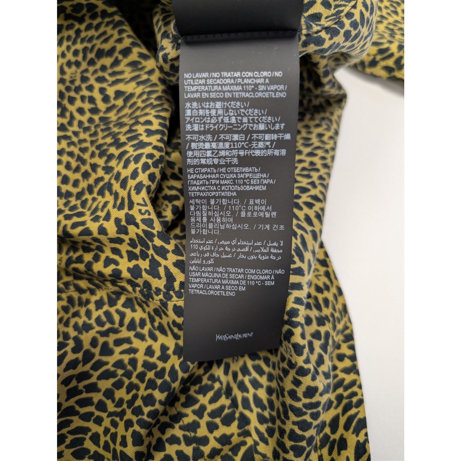 Saint Laurent Paris o1rshd1 Leopard Print Hawaiian Short-Sleeve Shirt in Black Size US XL / EU 56 / 4 - 21 Thumbnail