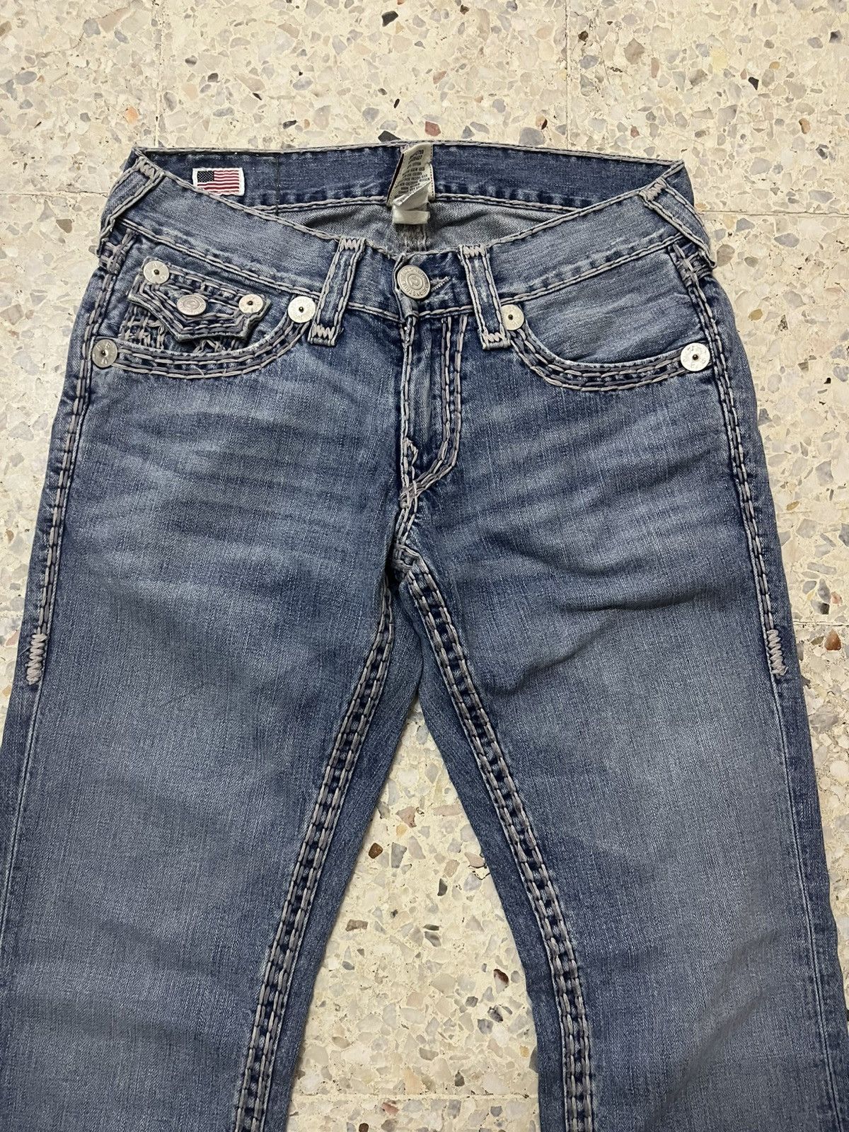 True Religion Vintage Y2K Japanese brand True religion light blue wash Size US 32 / EU 48 - 2 Thumbnail