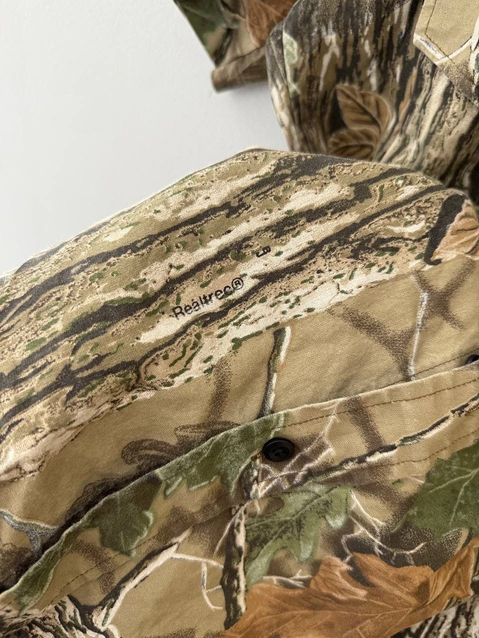 Realtree Vintage Realtree Made in USA 3D Camo Boxy Shirts Size M Size US M / EU 48-50 / 2 - 5 Thumbnail