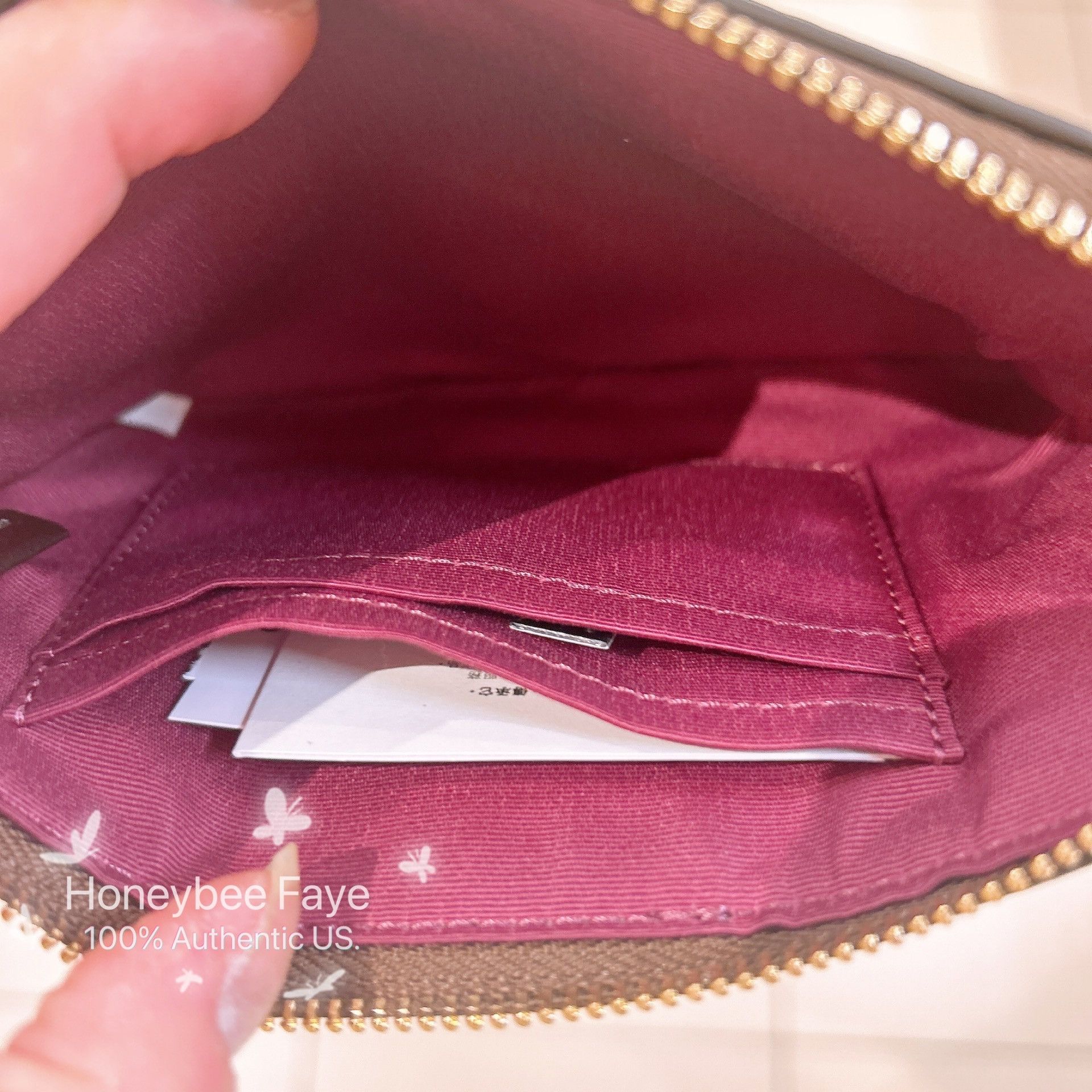 Coach Corner Zip Wristlet In Signature Canvas With Stripe CW854 Size ONE SIZE - 5 Thumbnail