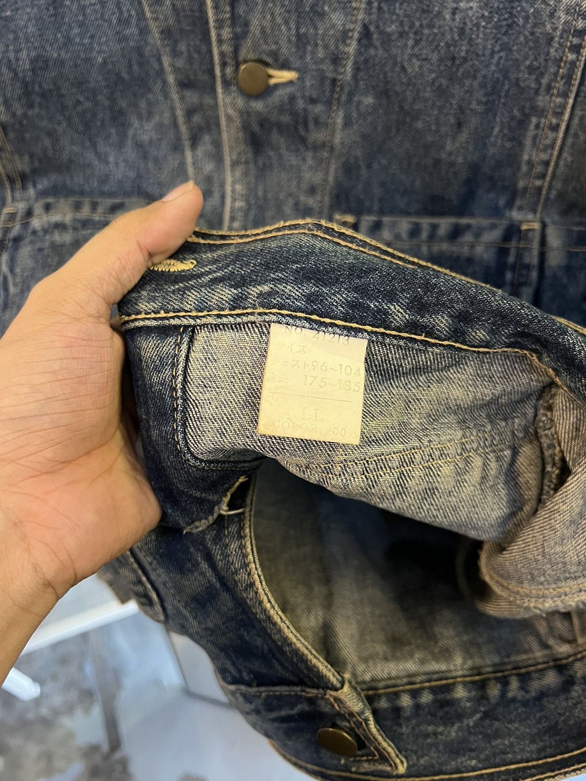 Vintage Vintage 80's Denim Jacket Scovill Button Rare Design Size US L / EU 52-54 / 3 - 5 Thumbnail