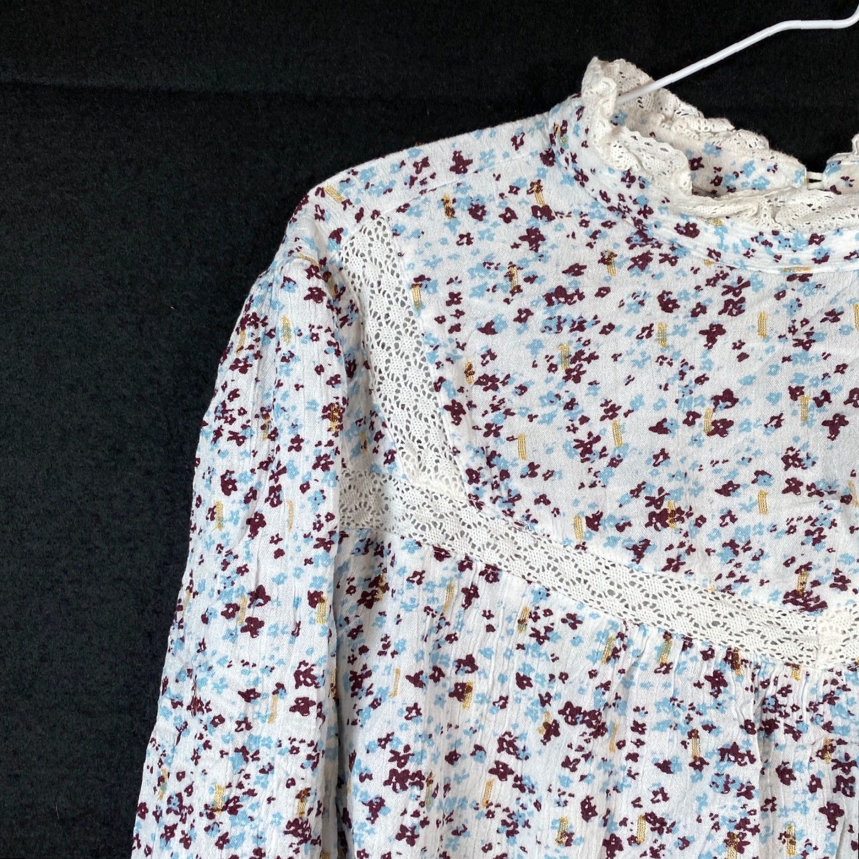 Loft LOFT Blouse Multicolor Floral Bell Sleeve Peasant Crochet Stretch M Womens Top Boho Casual Workwear Vertical Floral Pattern Size M / US 6-8 / IT 42-44 - 3 Thumbnail
