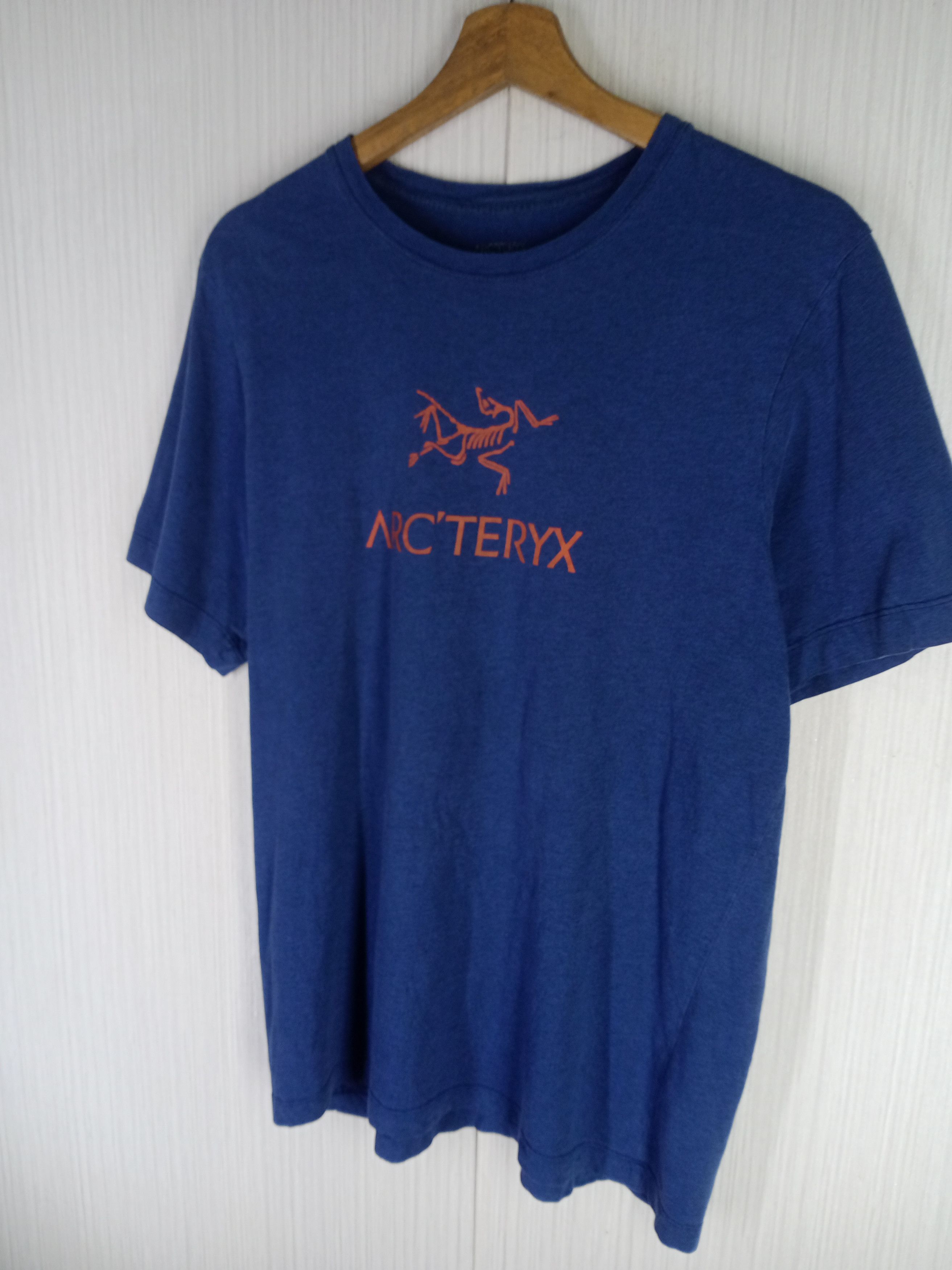 Arc'teryx Rare Arc'Teryx Big Logo Tshirt Size US M / EU 48-50 / 2 - 4 Thumbnail