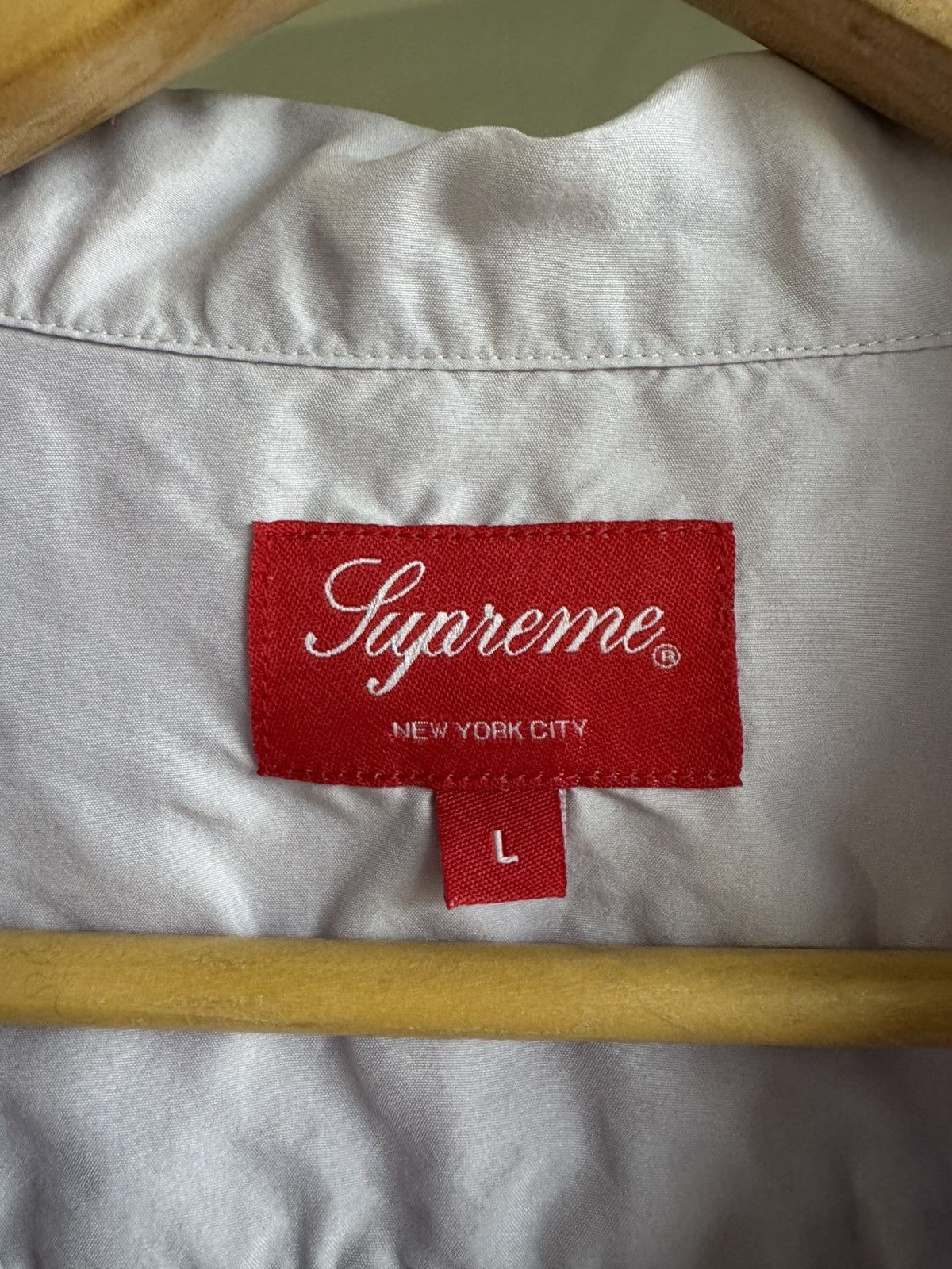 Supreme Supreme New York Silk Shirt Size US L / EU 52-54 / 3 - 9 Thumbnail