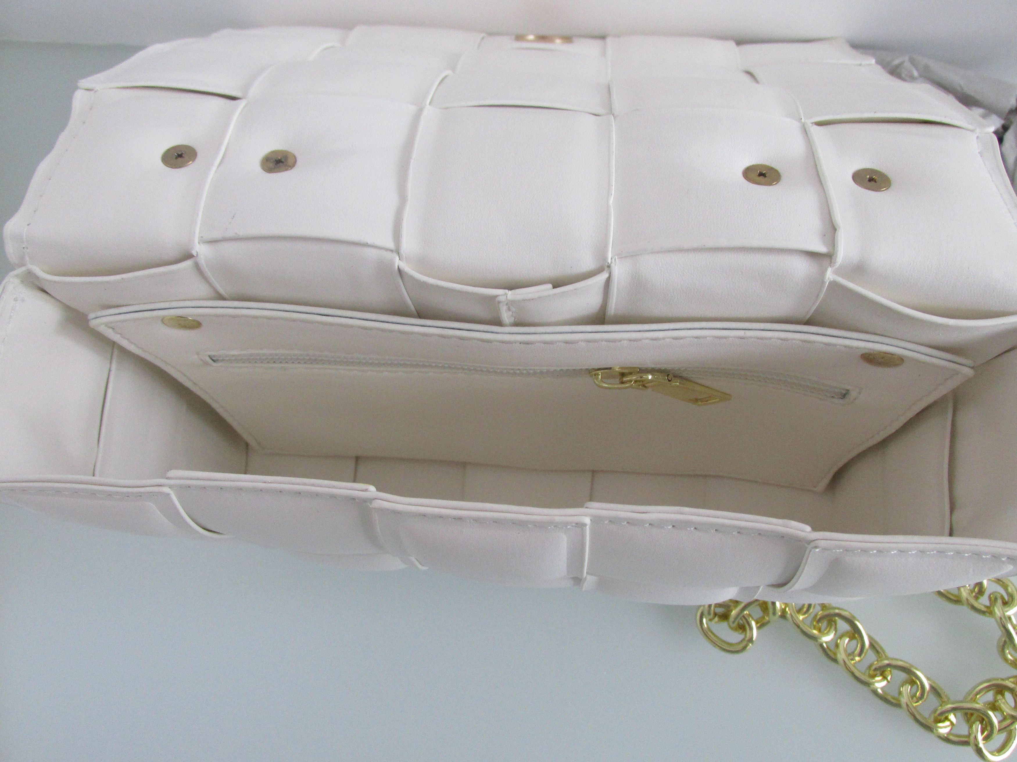 Other Unbranded Women's (NWOT) Crossbody-Style Handbag Size ONE SIZE - 8 Thumbnail
