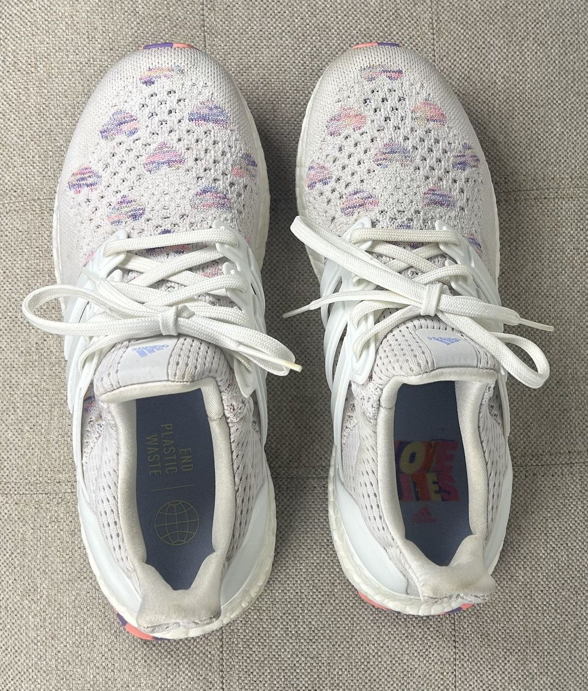 Adidas Adidas Ultra Boost 1.0 DNA Valentine's Day Hearts Sneakers Size US 6.5 / IT 36.5 - 11 Thumbnail