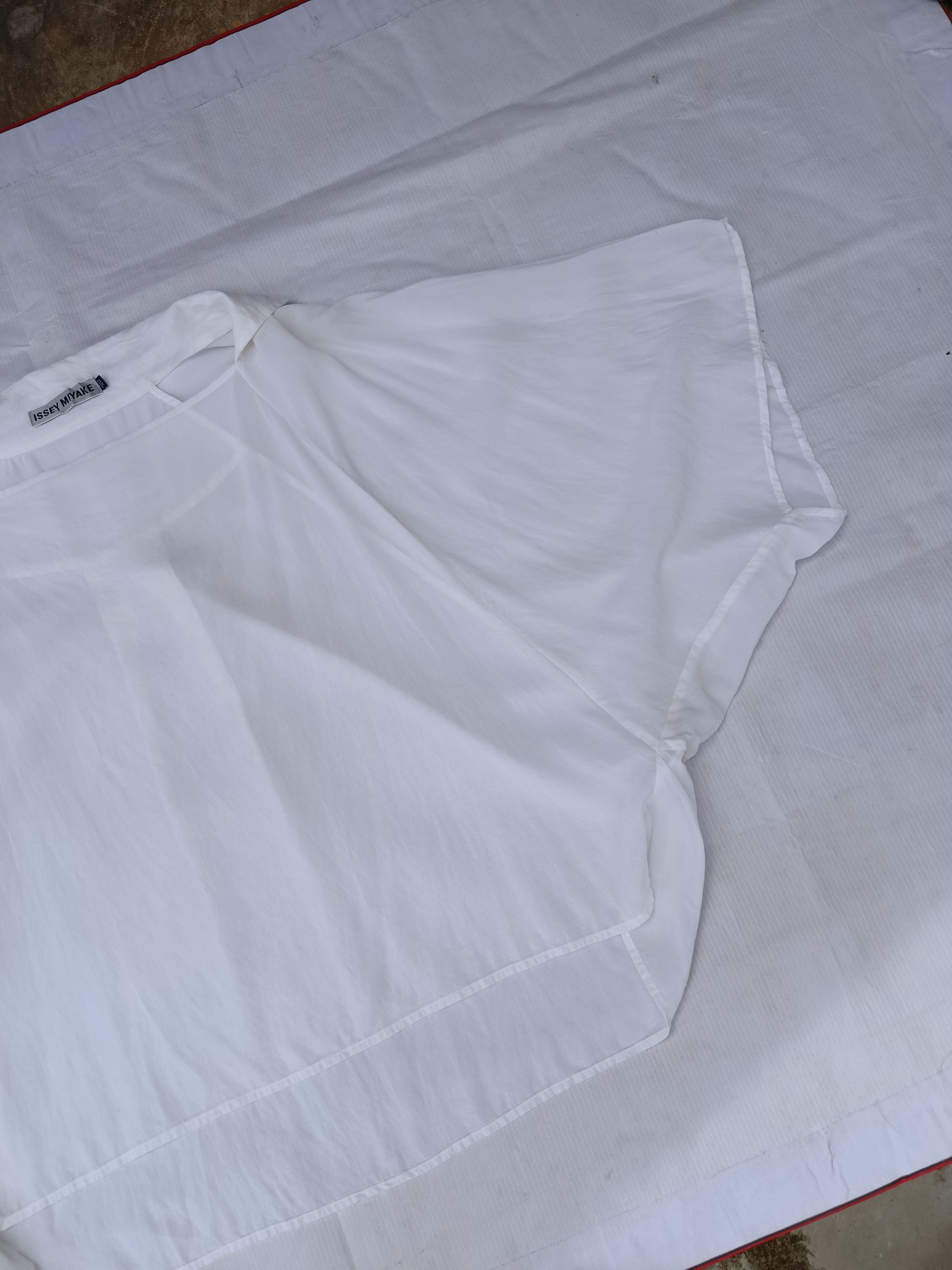 Issey Miyake Vintage 00s Issey Miyake Cropped Blouses Size M / US 6-8 / IT 42-44 - 3 Thumbnail
