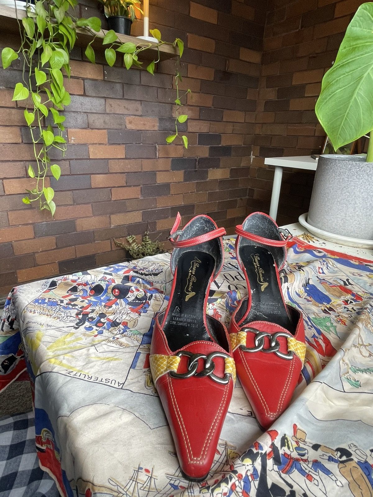 Vintage KITTEN HEELS🫶🏻 Size US 6 / IT 36 - 4 Thumbnail