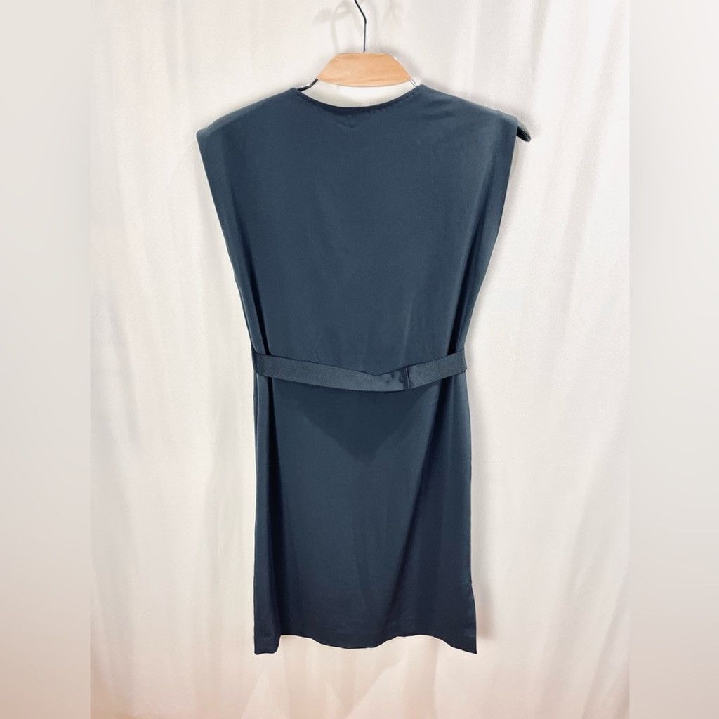 Elie Tahari Elie Tahari Dalia Midnight Blue Sleeveless Wrap Dress Size 6 Size M / US 6-8 / IT 42-44 - 5 Thumbnail