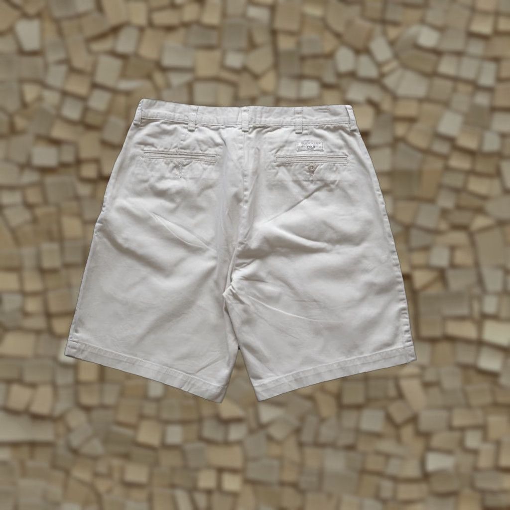 Ralph Lauren VINTAGE Ralph Lauren Polo Khaki Classic Fit Chino 9" Short 90s Mens Size 35 Beige Flat Front Zip Pockets 9" Inseam Menswear Shoes? Size US S / EU 44-46 / 1 - 1 Thumbnail