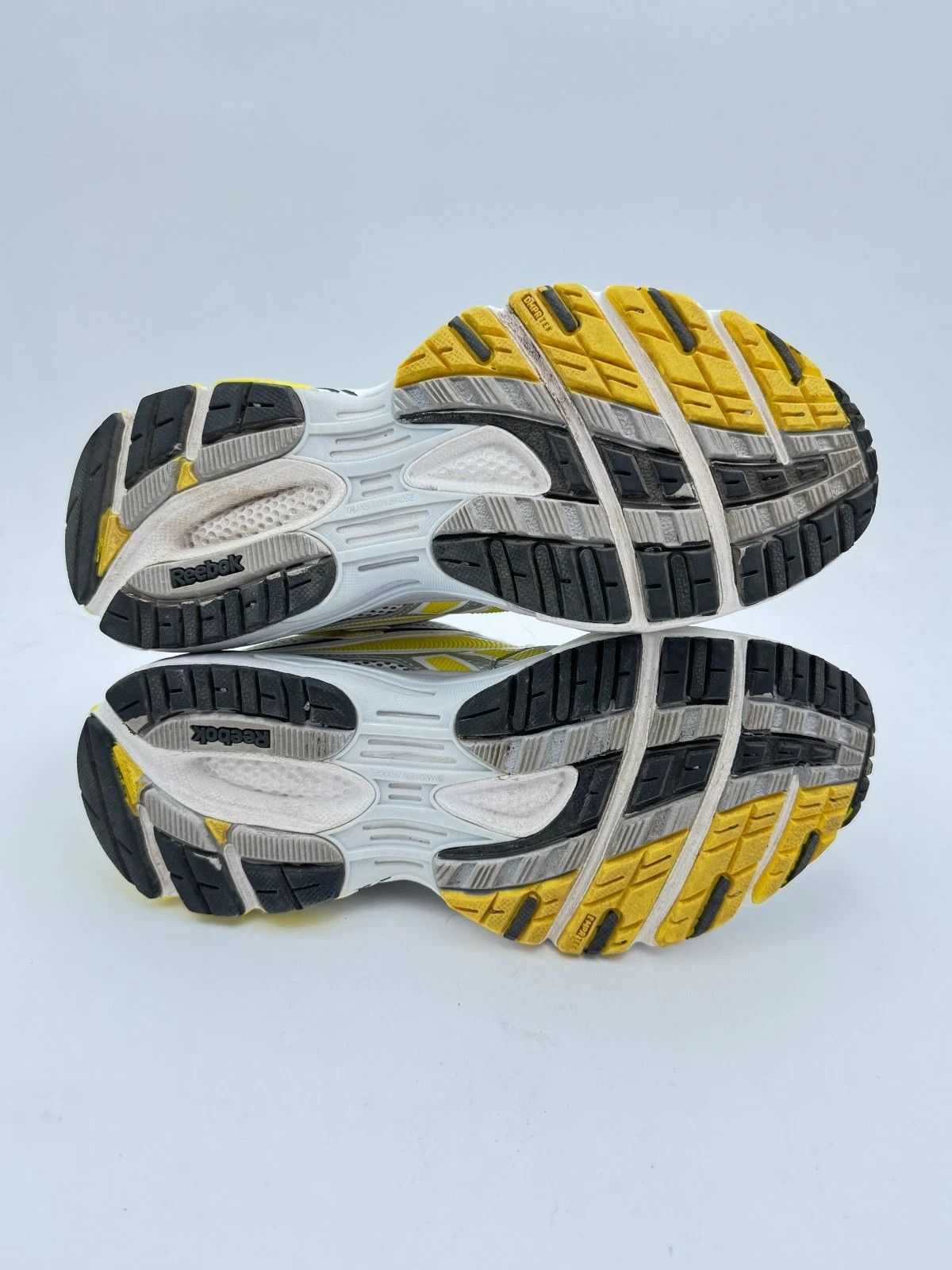 Reebok × Vetements Vetements Reebok Spike Runner 200 White Sky Blue Yellow Size US 6 / EU 39 - 6 Thumbnail