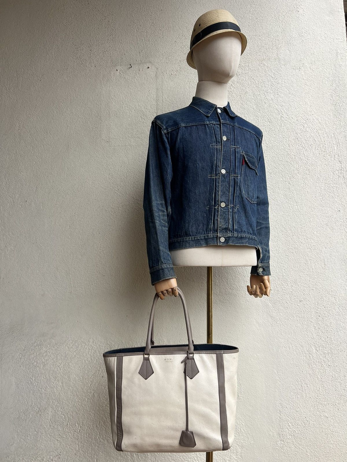 Japanese Brand A.D.M.J. Japan Distressed Scratches Patina Leather Tote Bag Size ONE SIZE - 2 Thumbnail