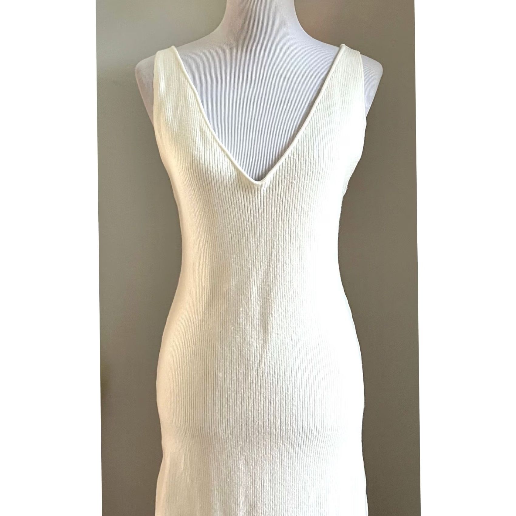 Free People VINTAGE FP BEACH Sweater Dress Daniela Low Back Ivory Cream Ribbed L Sleeveless Midi Womens Size L / US 10 / IT 46 - 6 Thumbnail
