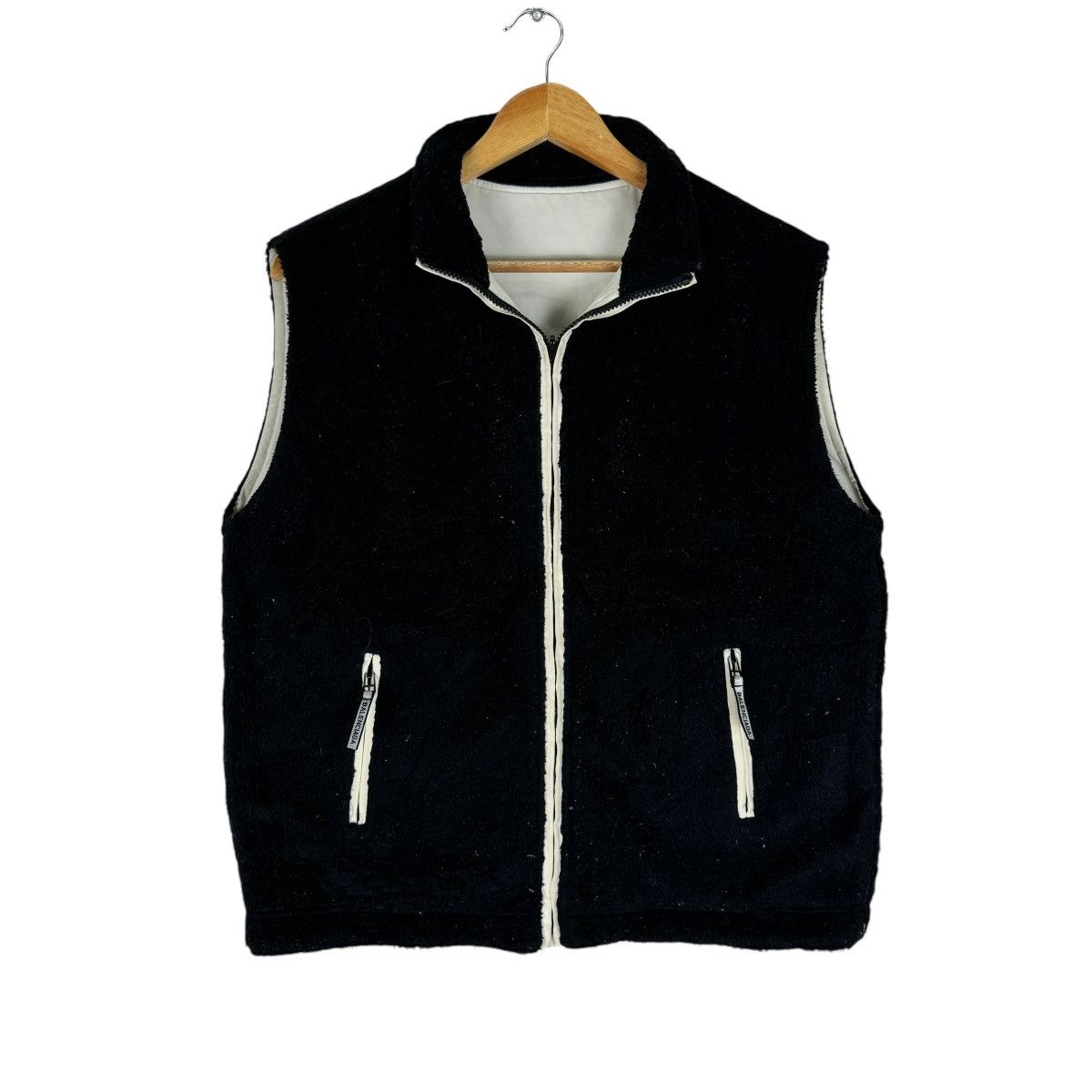 Balenciaga 🌟BALENCIAGA GOLF ZIPPER VEST Size US L / EU 52-54 / 3 - 10 Thumbnail